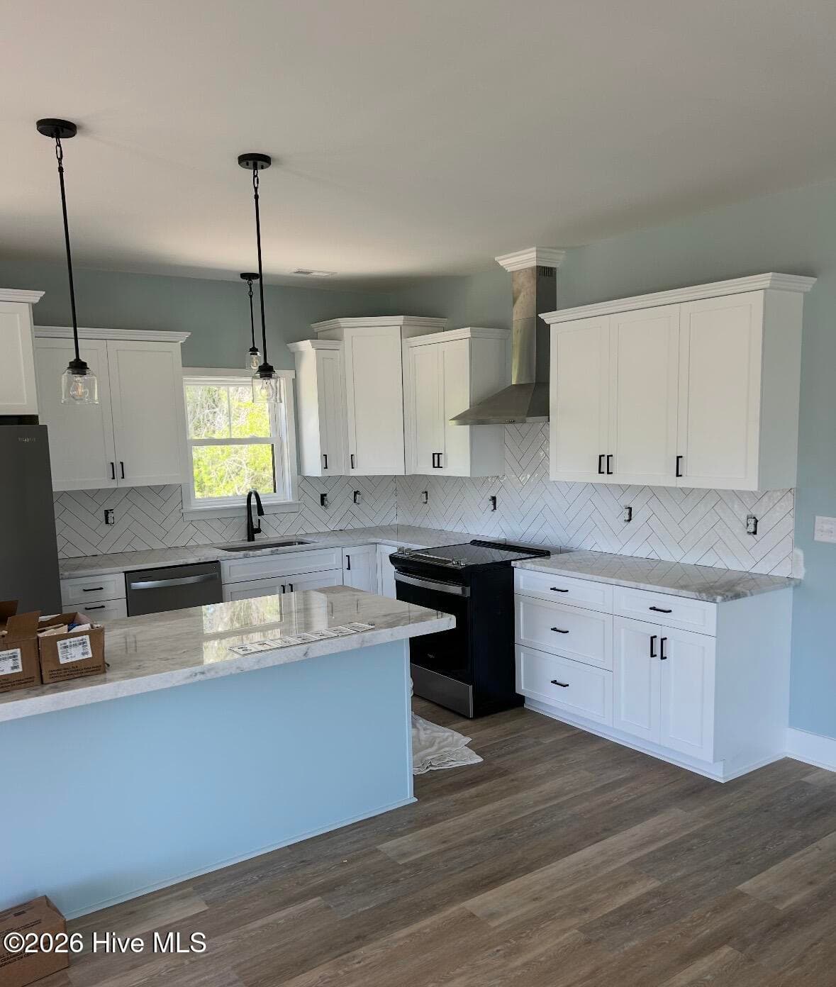 Photo of a Similar Build - 405 Emerald Landing Drive, Emerald Isle, NC 28594