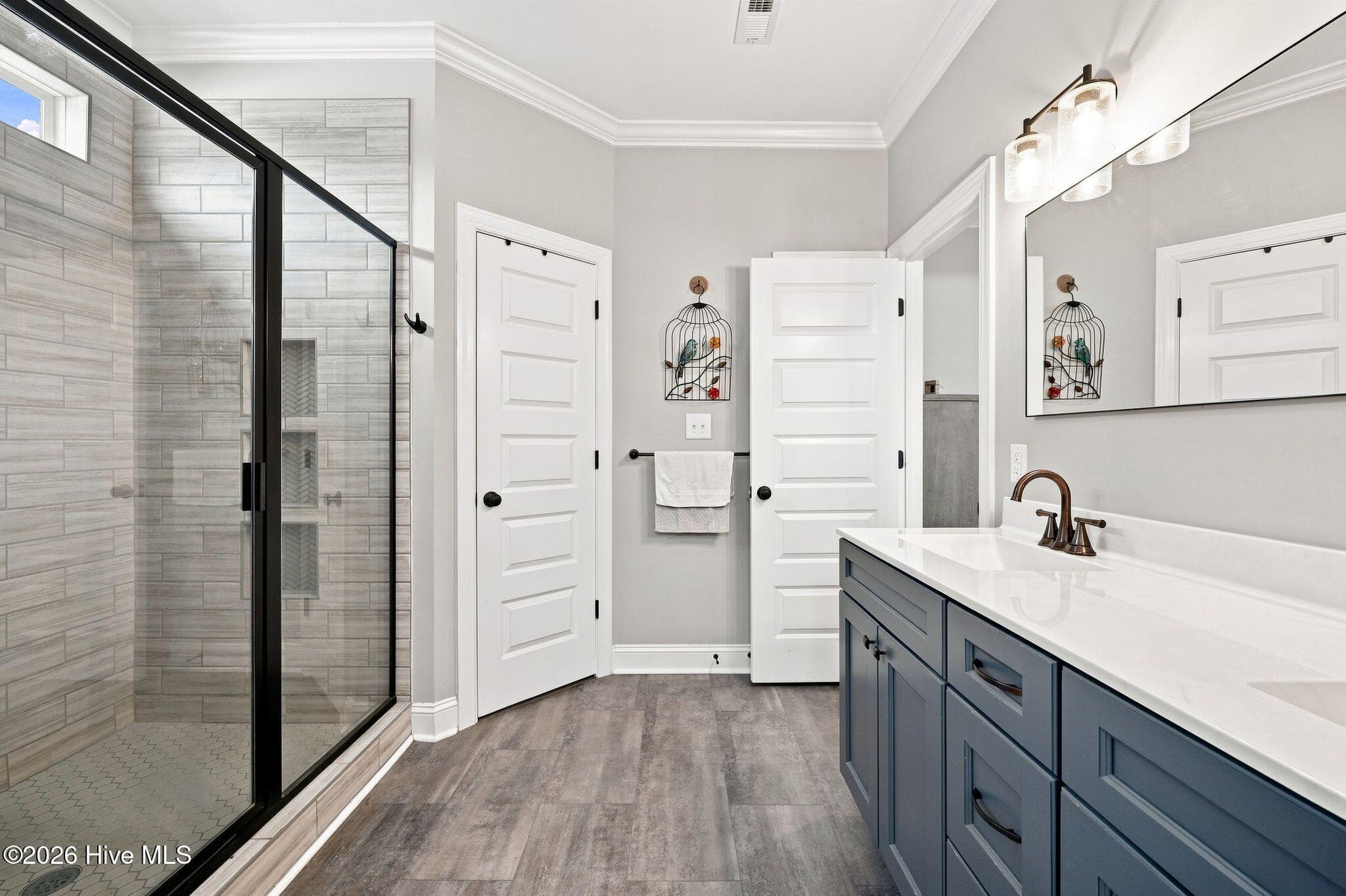Large walk-in shower - 2212 Marinwood Court, Greenville, NC 27834