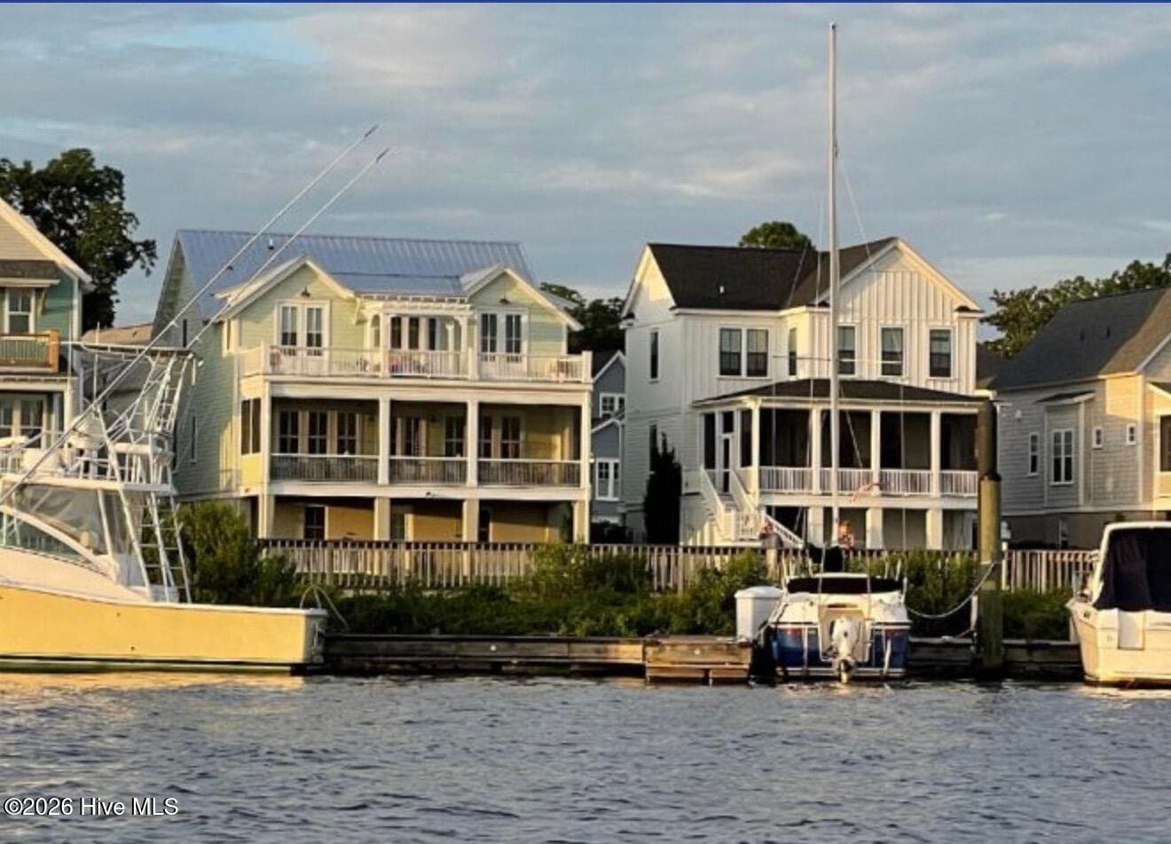 Dockaminium at 227 E Water Street Dock B, Washington, NC 27889, photo 16 of 29