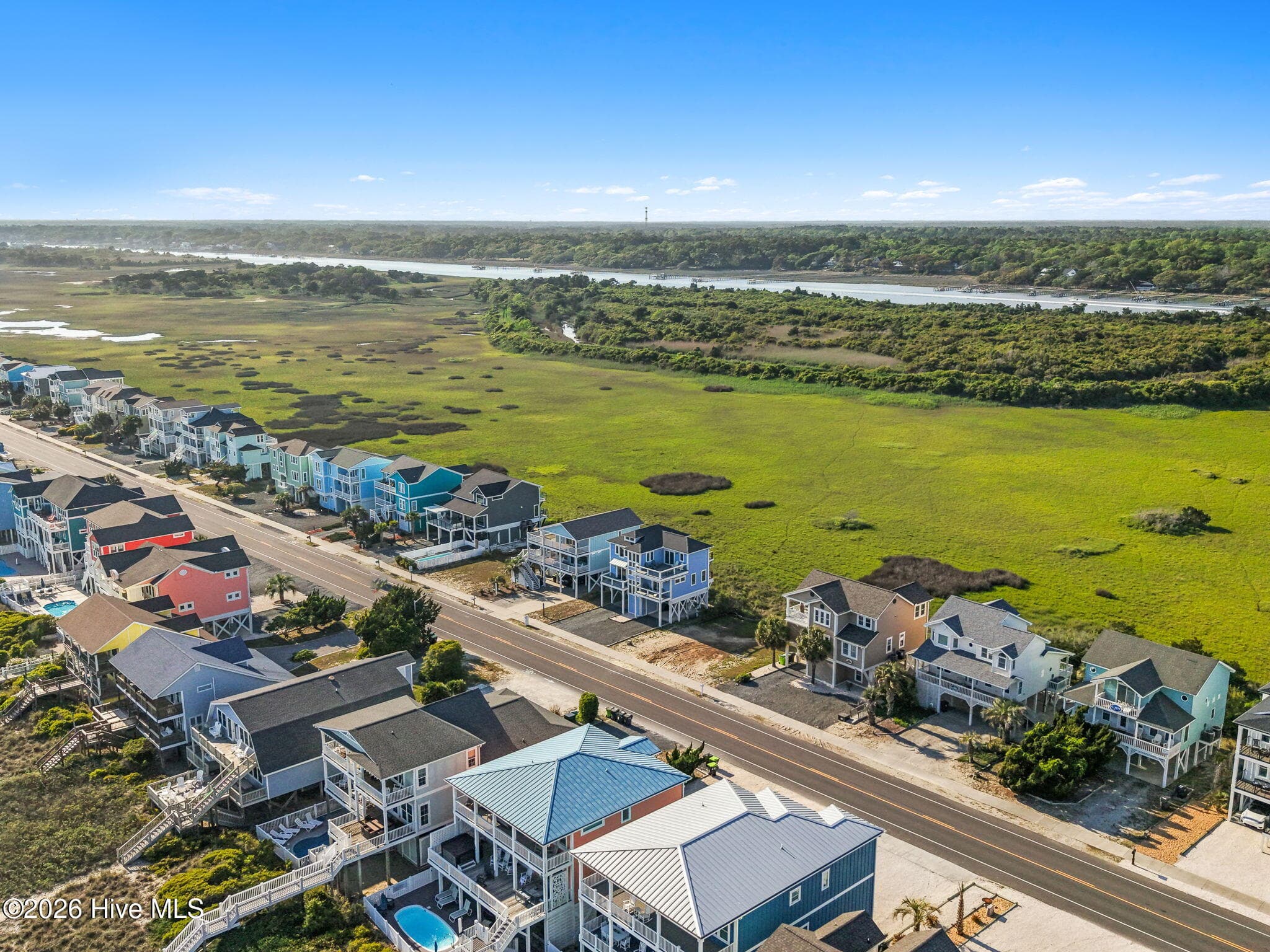Single Family Residence at 598 Ocean Boulevard W, Holden Beach, NC 28462, photo 27 of 68