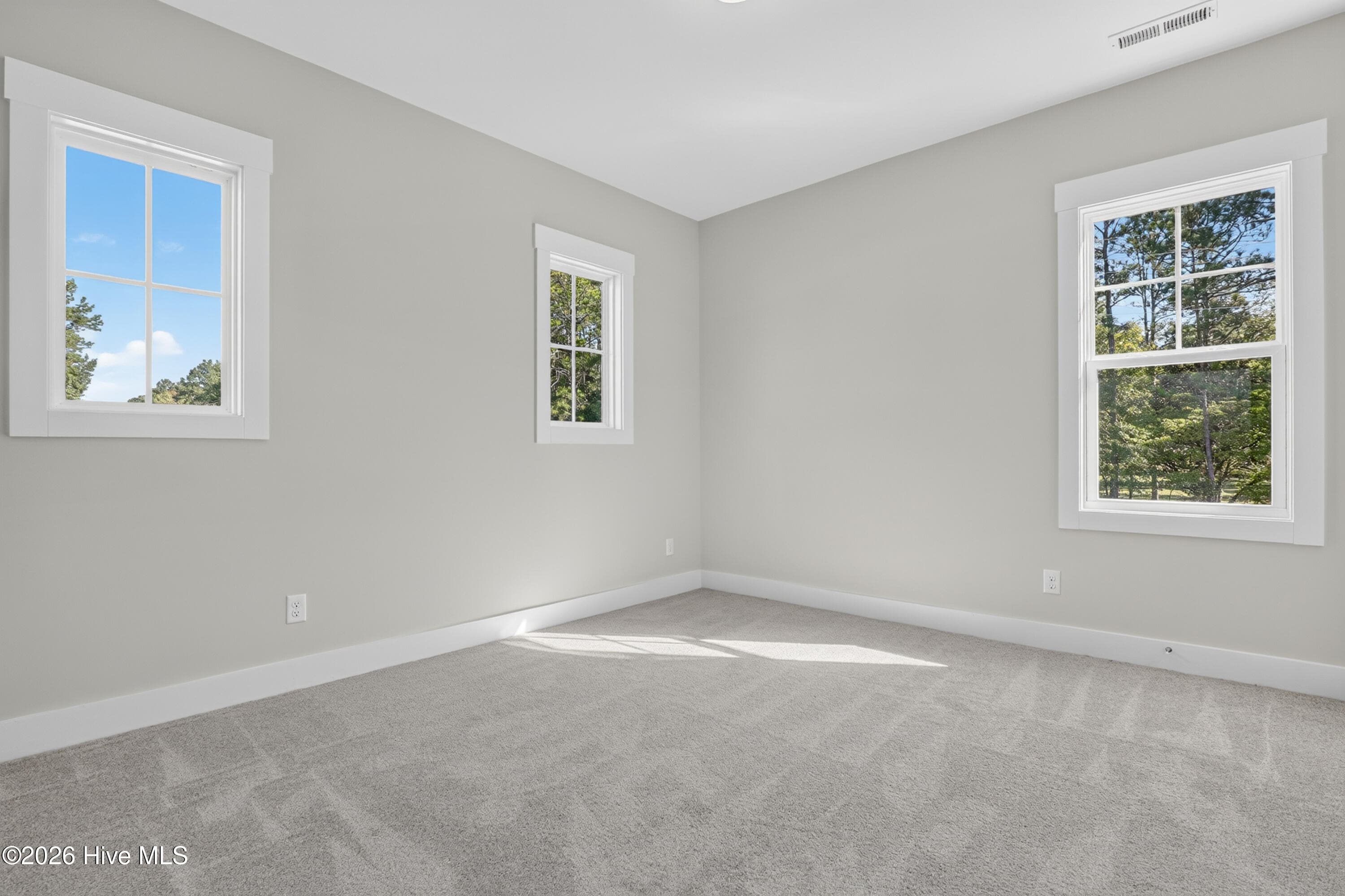Single Family Residence at 19 Peach Court, Burgaw, NC 28425, photo 32 of 36