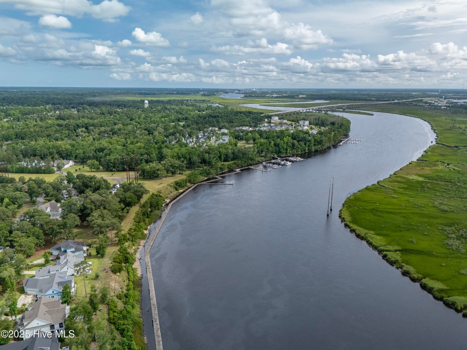 Expansive riverfront views - 3623 White Cliffs Drive, Castle Hayne, NC 28429