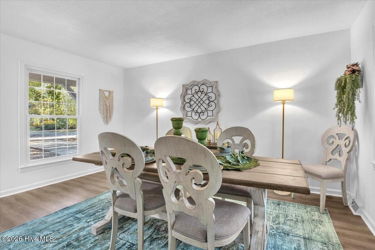 Single Family Residence at 5105 Belgrave Circle, Wilmington, NC 28403, photo 17 of 37