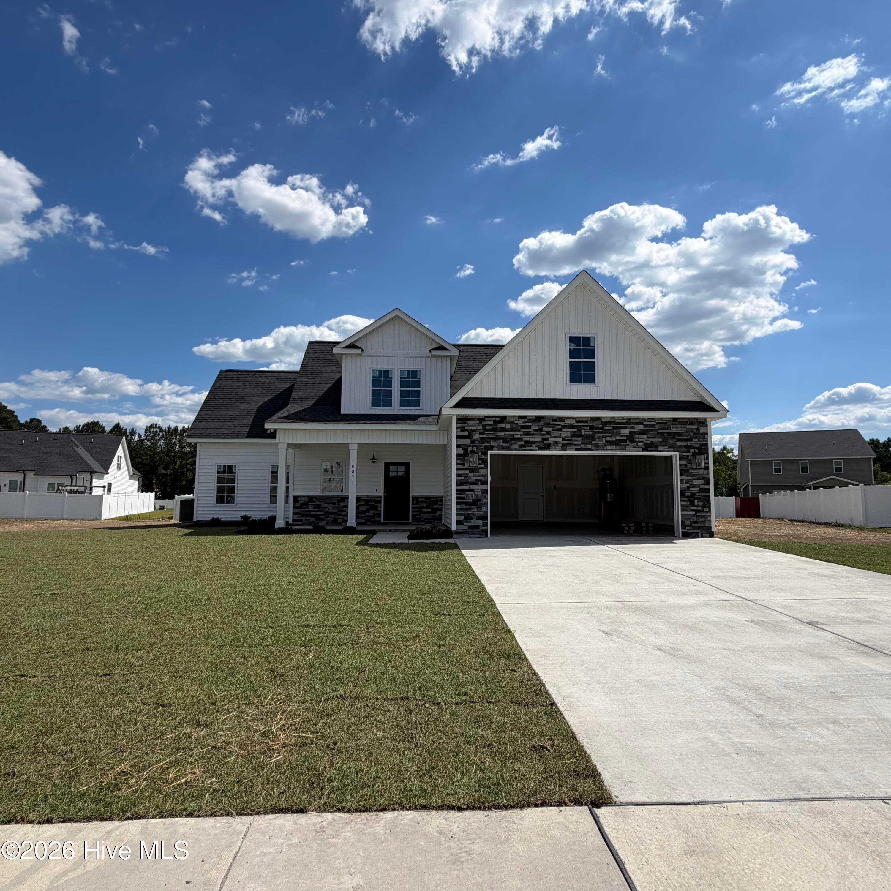 Single Family Residence at 1005 Finn Court, Greenville, NC 27834, photo 3 of 69