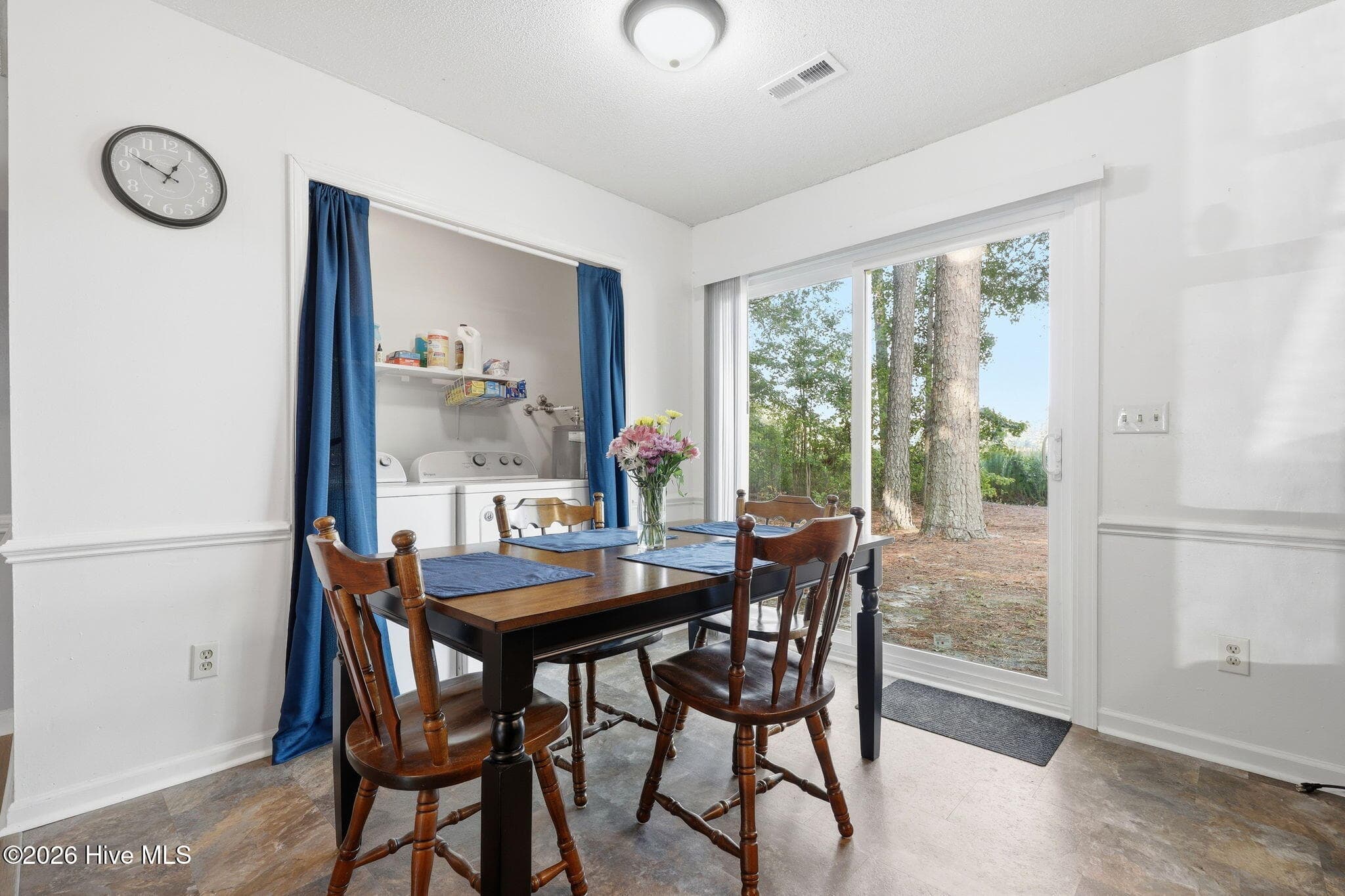 Single Family Residence at 1704 Farmgate Road, Kinston, NC 28504, photo 7 of 29