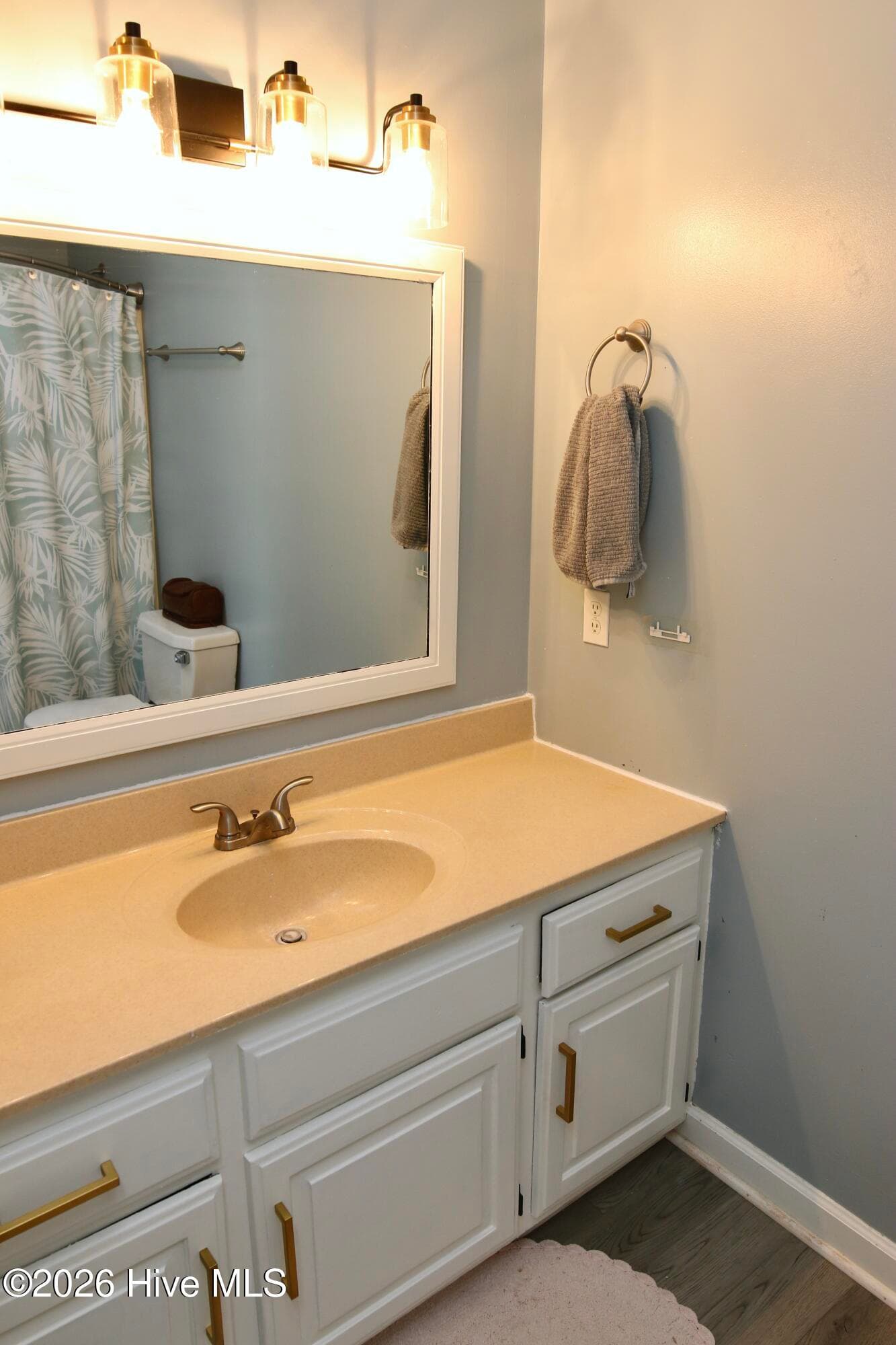 Single Family Residence at 329 S Wedgewood Drive, Washington, NC 27889, photo 22 of 35
