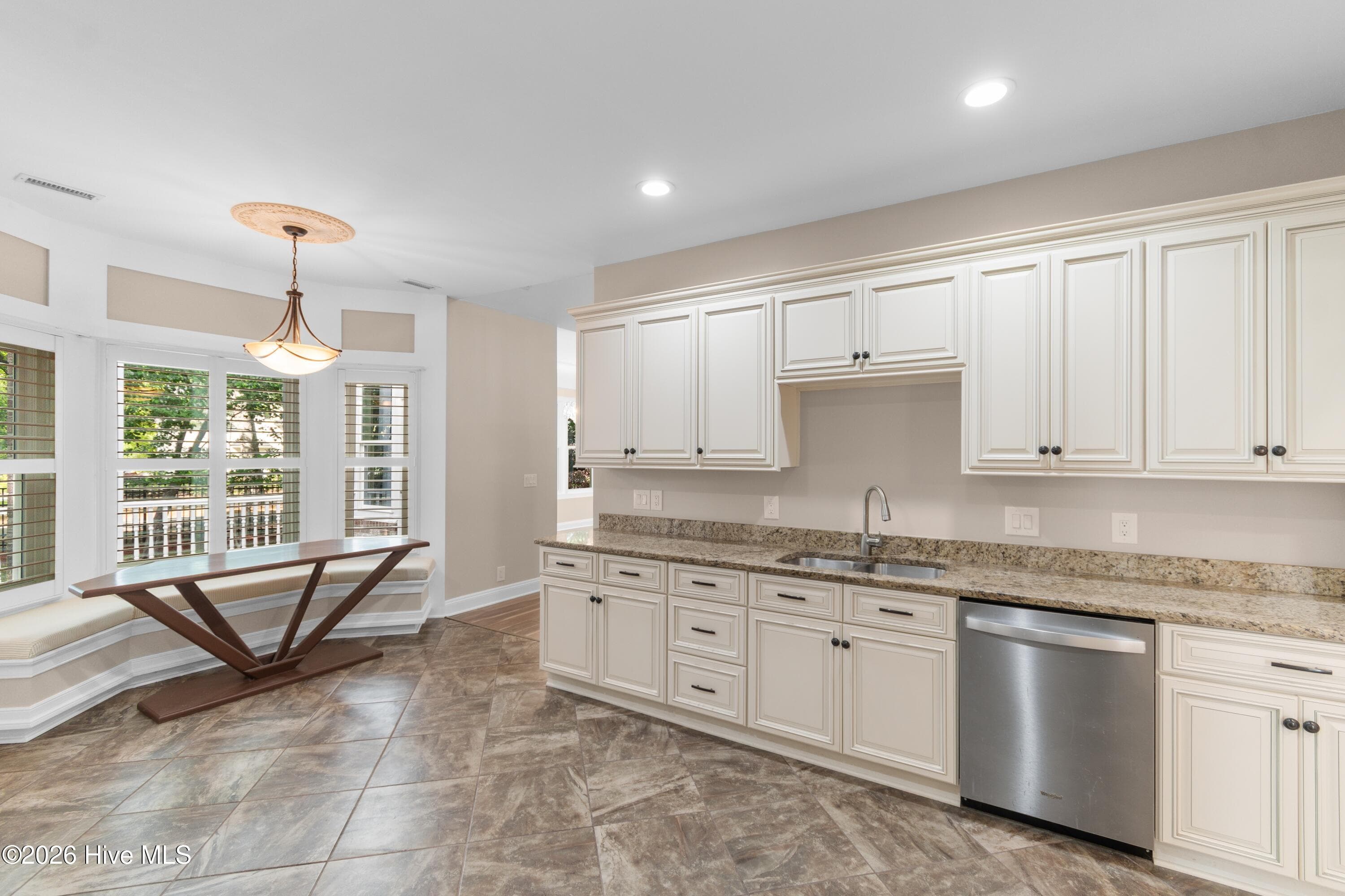 Single Family Residence at 1308 Harbour Watch SW, Calabash, NC 28467, photo 10 of 63