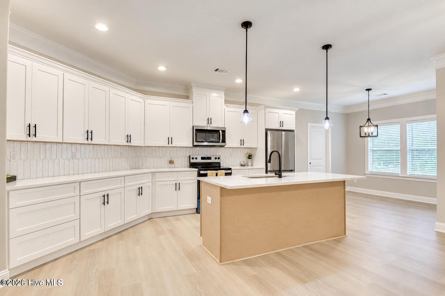 Single Family Residence at 650b Hampton Circle, North Augusta, SC 29841, photo 11 of 62