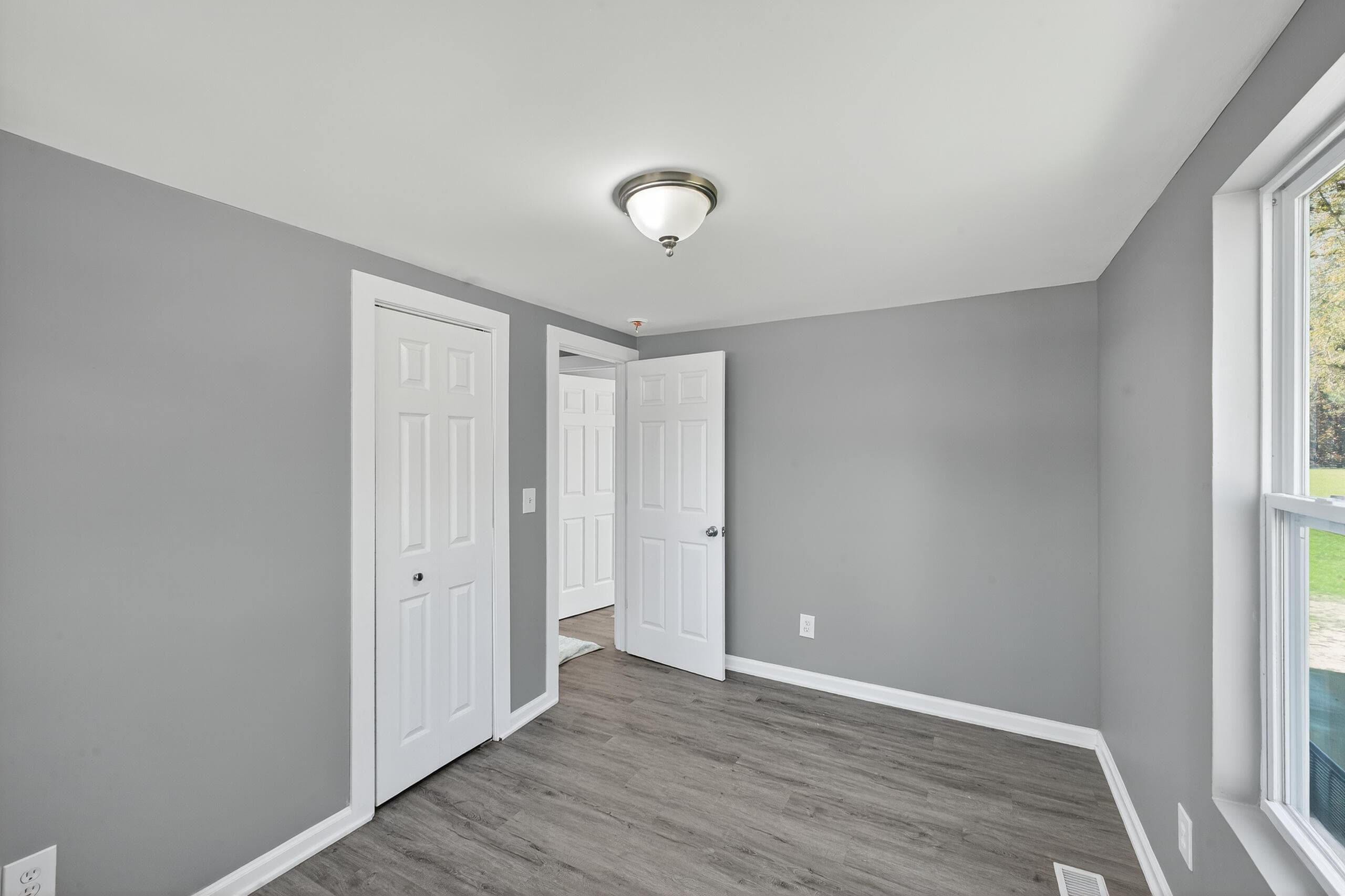 Single Family Residence at 20135 Us-Hwy 278, Williston, SC 29853, photo 14 of 28