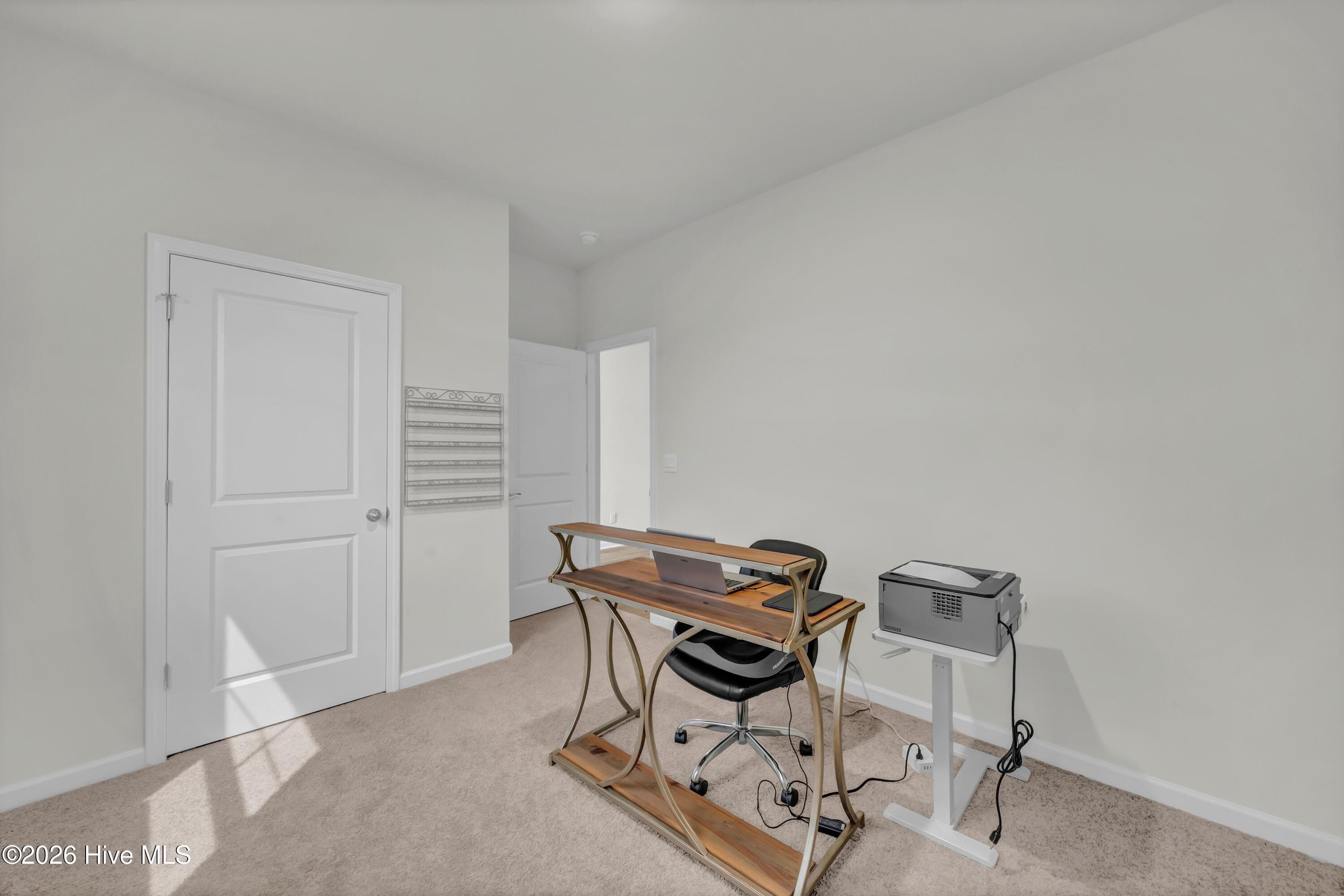 Single Family Residence at 321 Tributary Circle, Wilmington, NC 28401, photo 14 of 27
