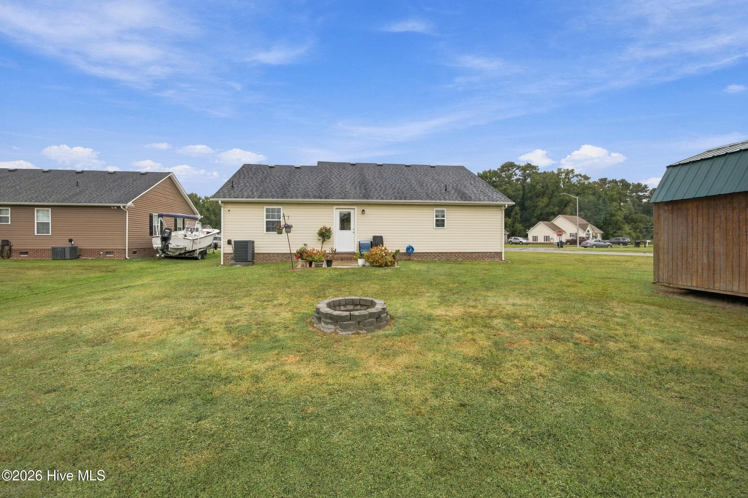 Single Family Residence at 800 Compass Drive, Elizabeth City, NC 27909, photo 3 of 3