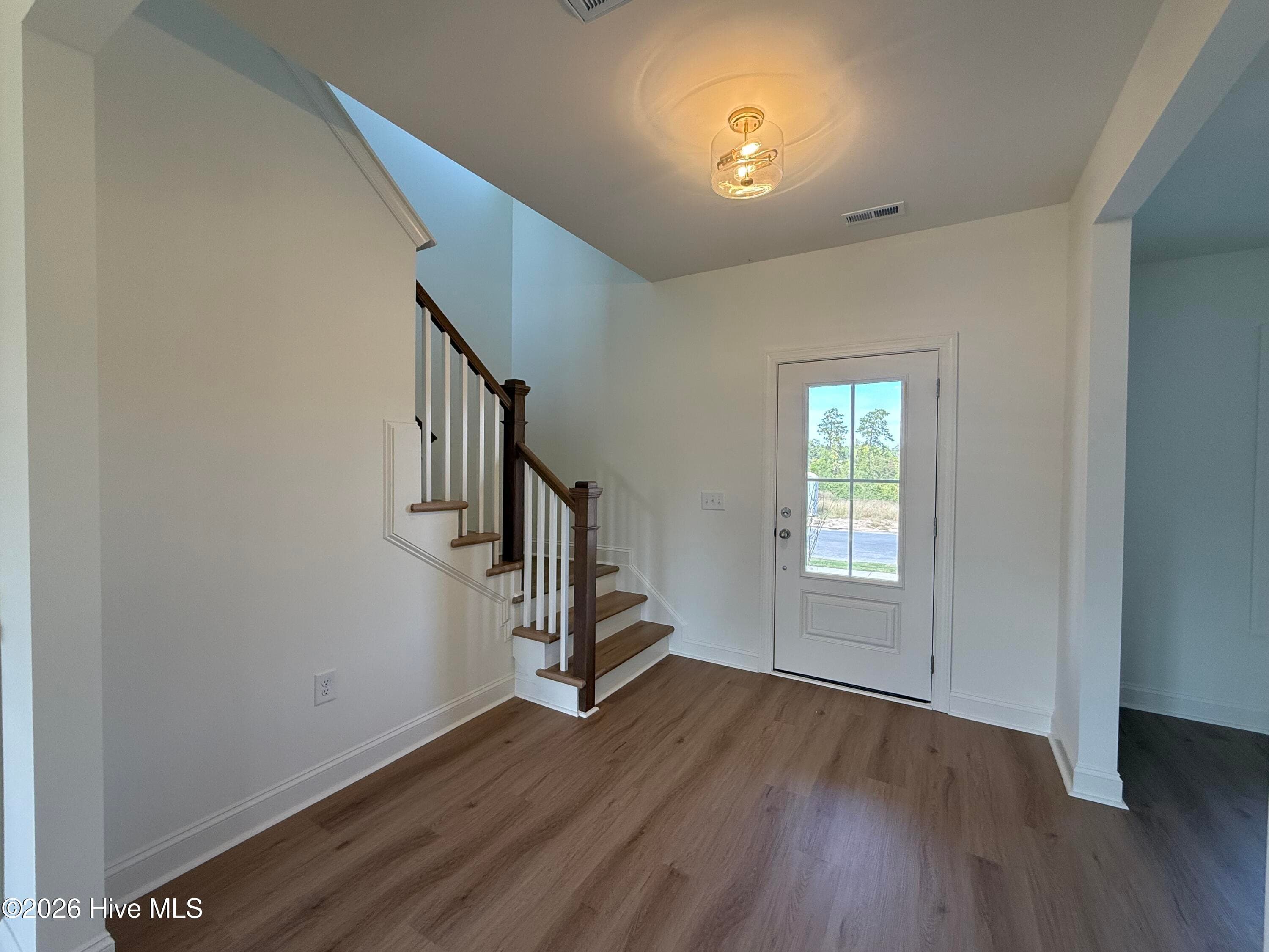 Entry Foyer - 510 Amersham Road, Carthage, NC 28327