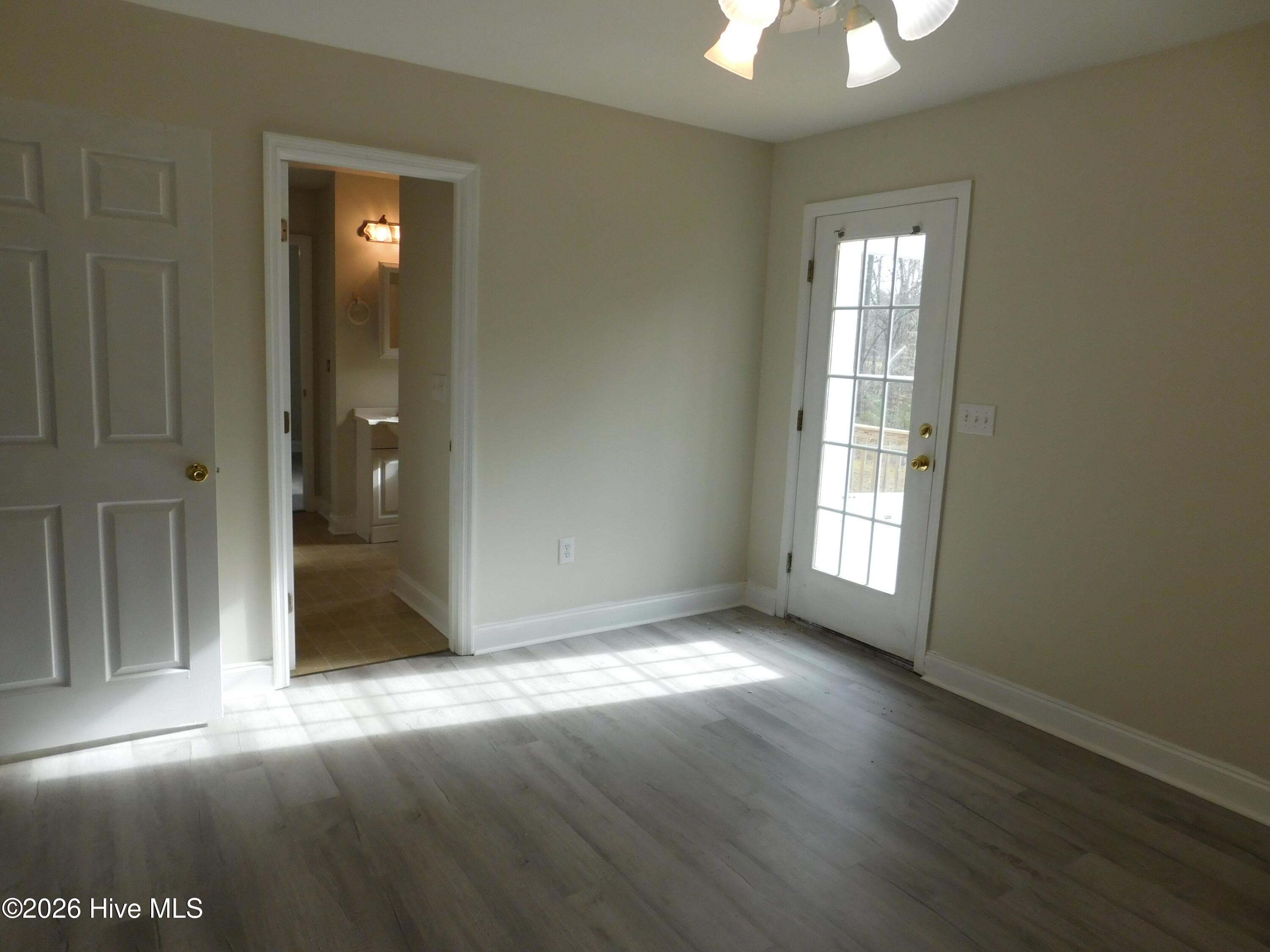 Single Family Residence at 273 Scott Farm Lane, New Bern, NC 28562, photo 20 of 25