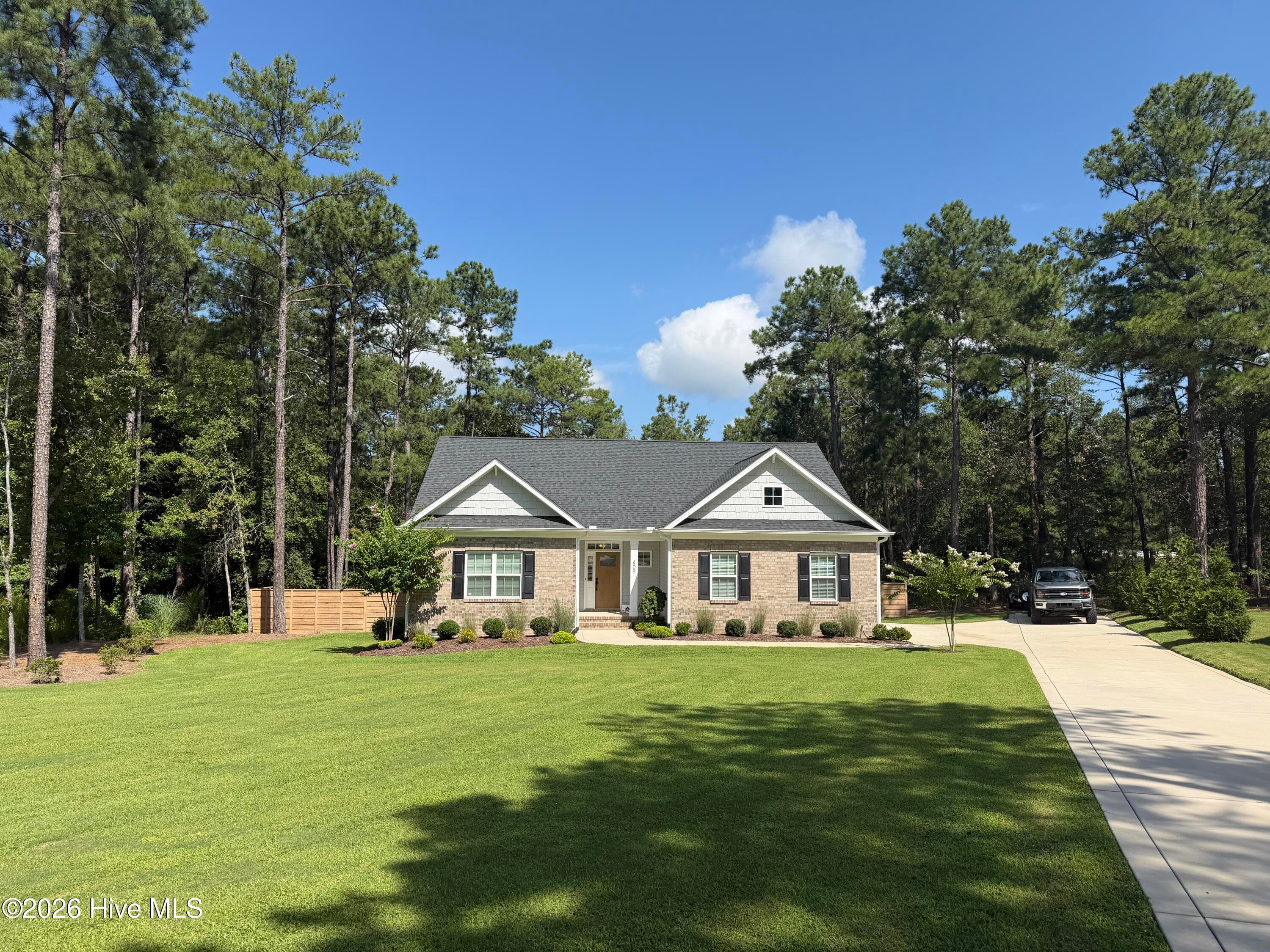 Single Family Residence at 409 Piney Oak Drive, Carthage, NC 28327, photo 14 of 61