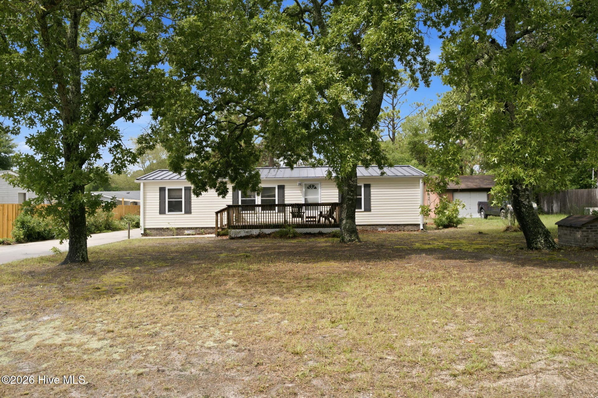 Manufactured Home at 1710 Ocean View Drive SW, Ocean Isle Beach, NC 28469, photo 33 of 41