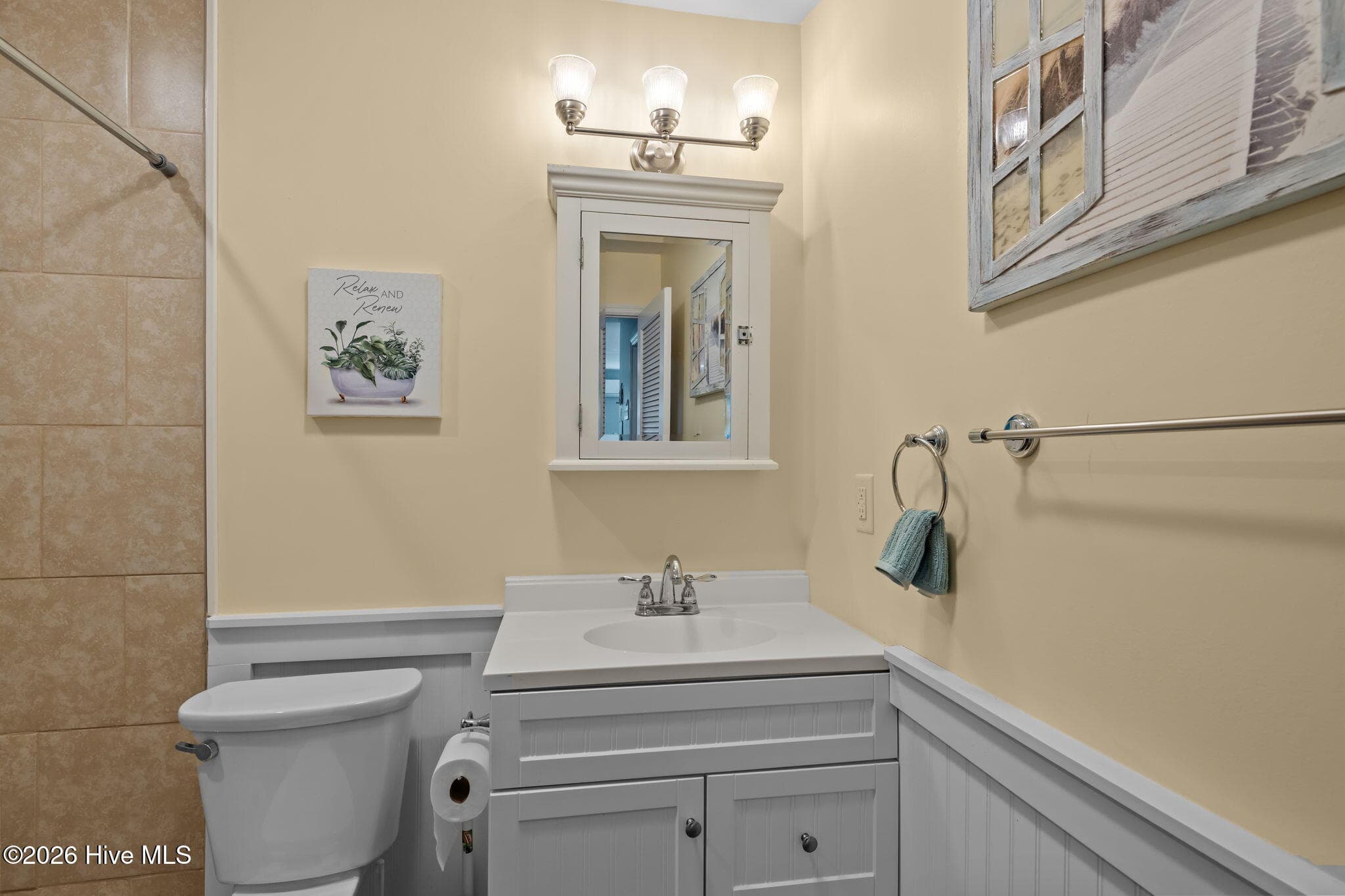 Condominium at 109 Cedar Lane 9, Cedar Point, NC 28584, photo 9 of 37
