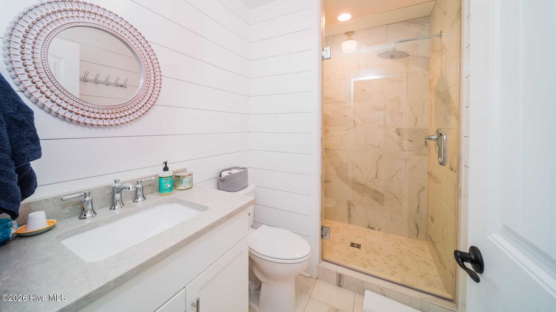 shared second level bath - 2051 Manor Parc Drive, Calabash, NC 28467