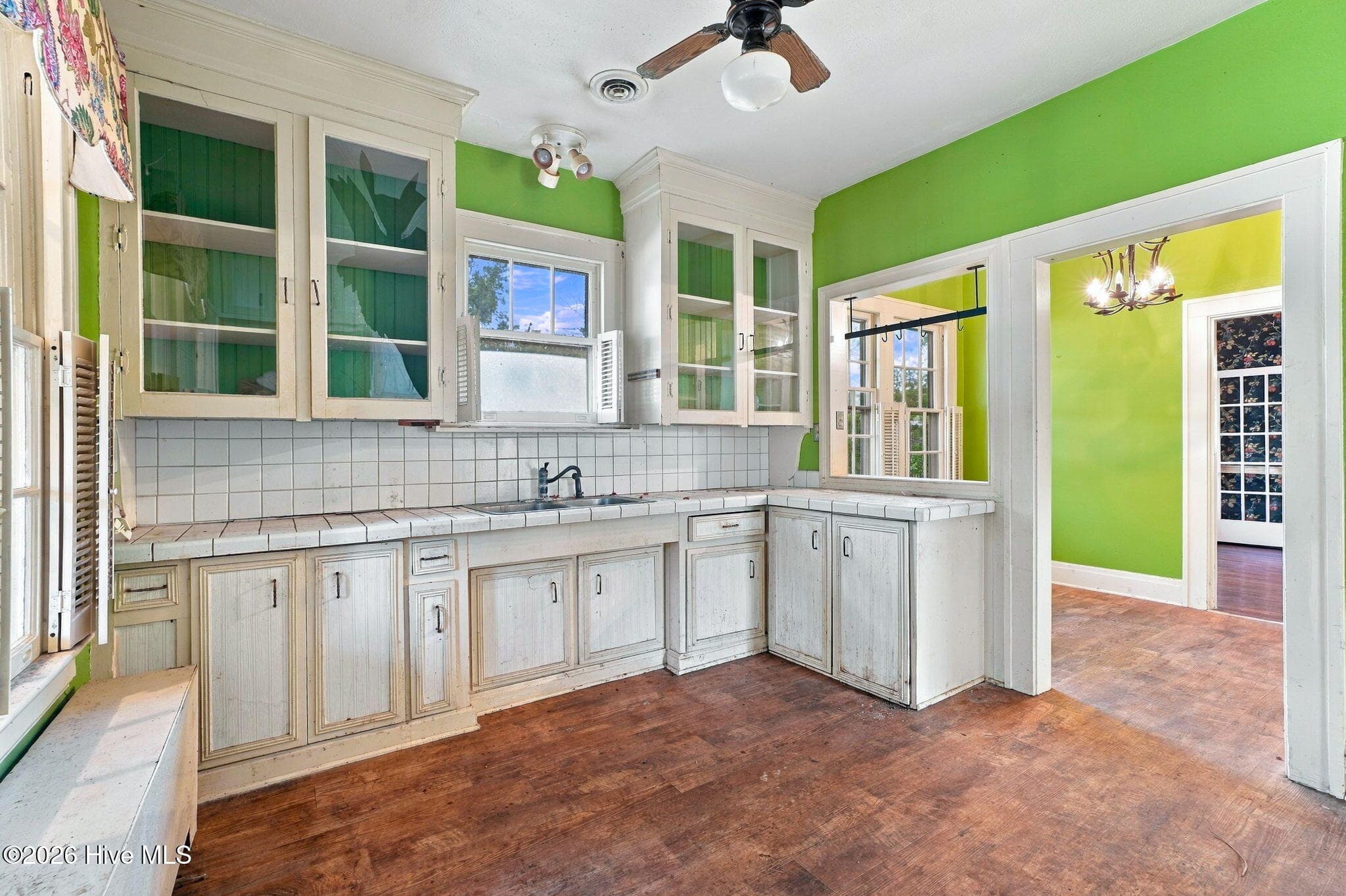 Single Family Residence at 1401 Gold Street N, Wilson, NC 27893, photo 11 of 27