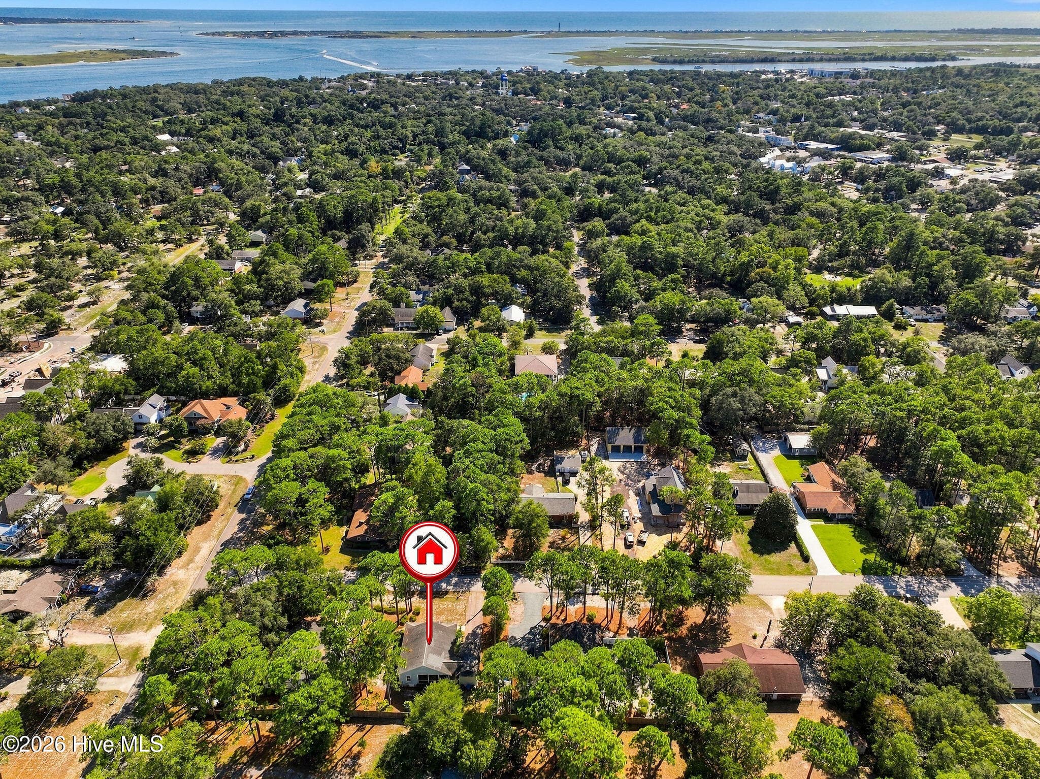 214 E 11th Street, Southport, NC 28461