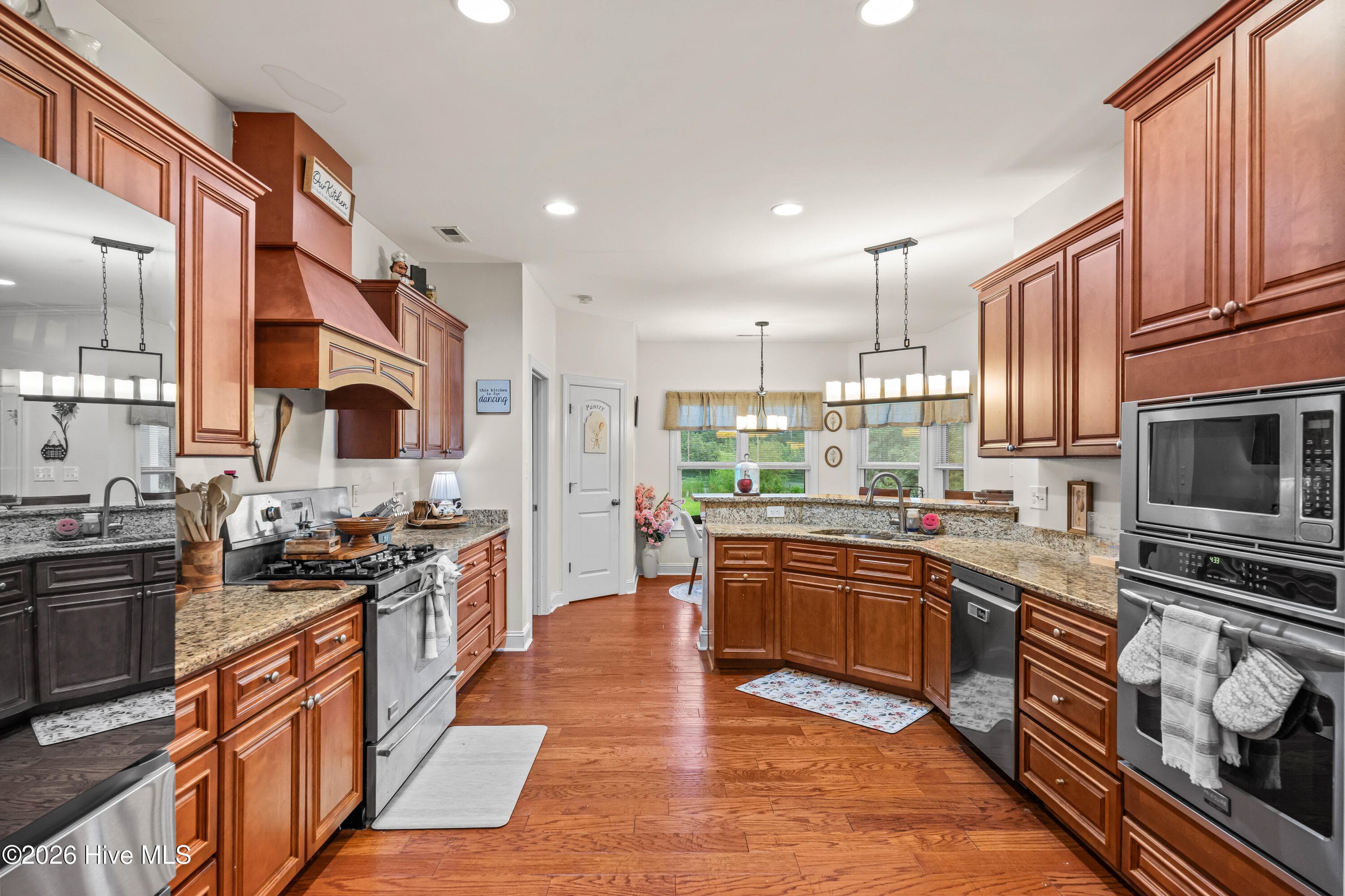 Single Family Residence at 309 Ramonas Lake Court, New Bern, NC 28560, photo 22 of 59
