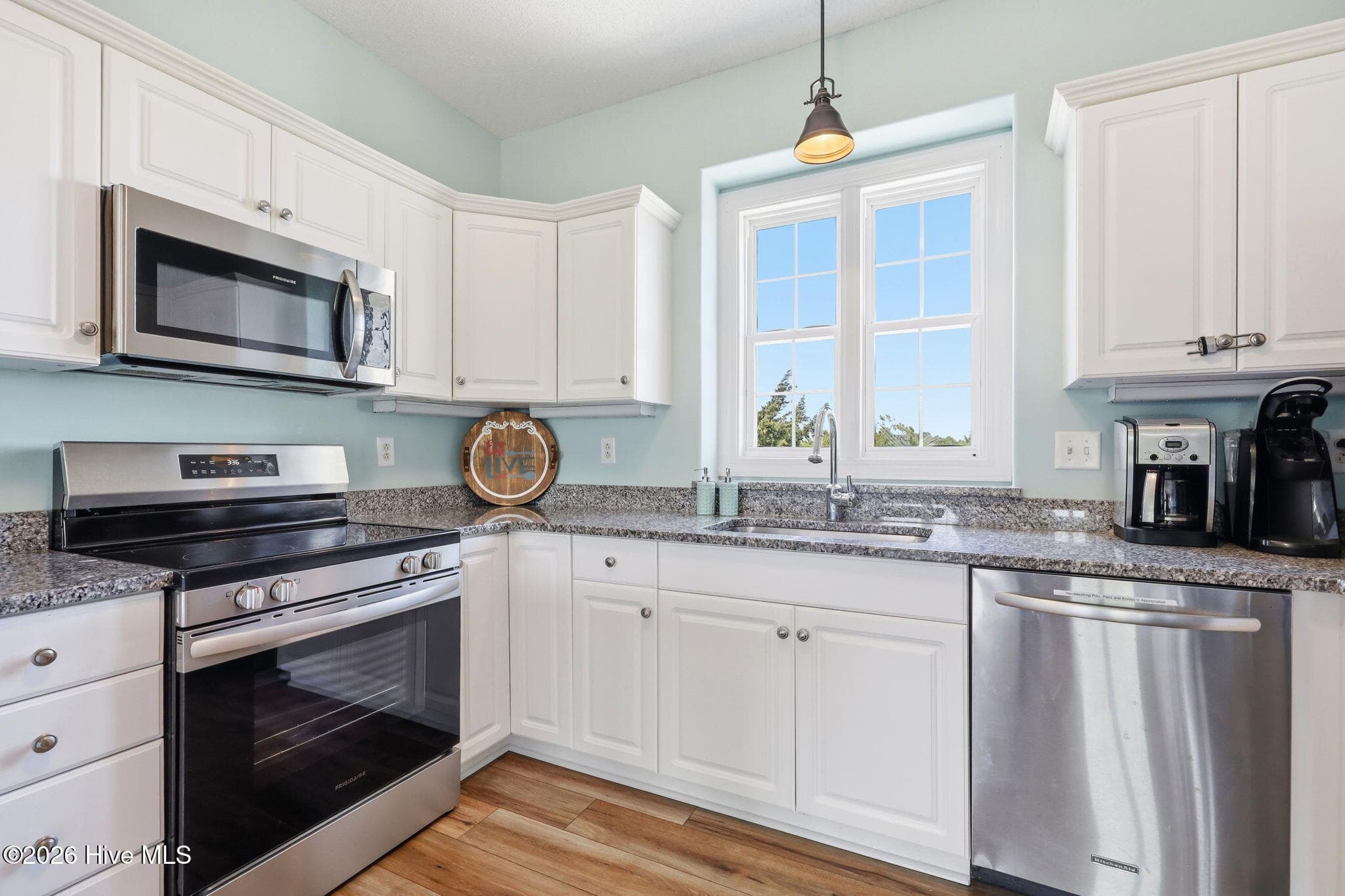 Townhouse at 9911 Chrissie Wright Court West, Emerald Isle, NC 28594, photo 10 of 38