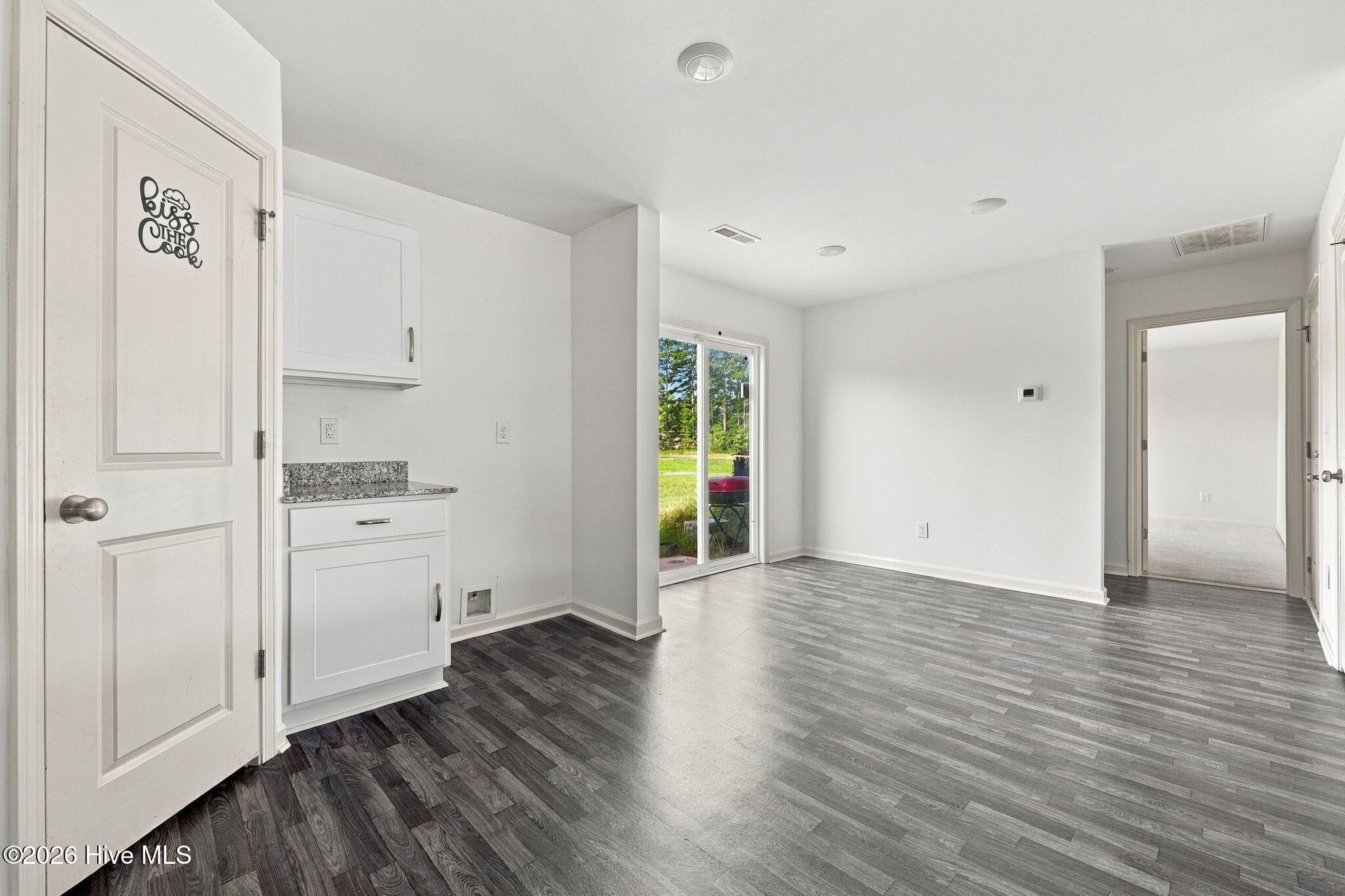 Single Family Residence at 3380 Danfield Drive, Kinston, NC 28504, photo 12 of 42