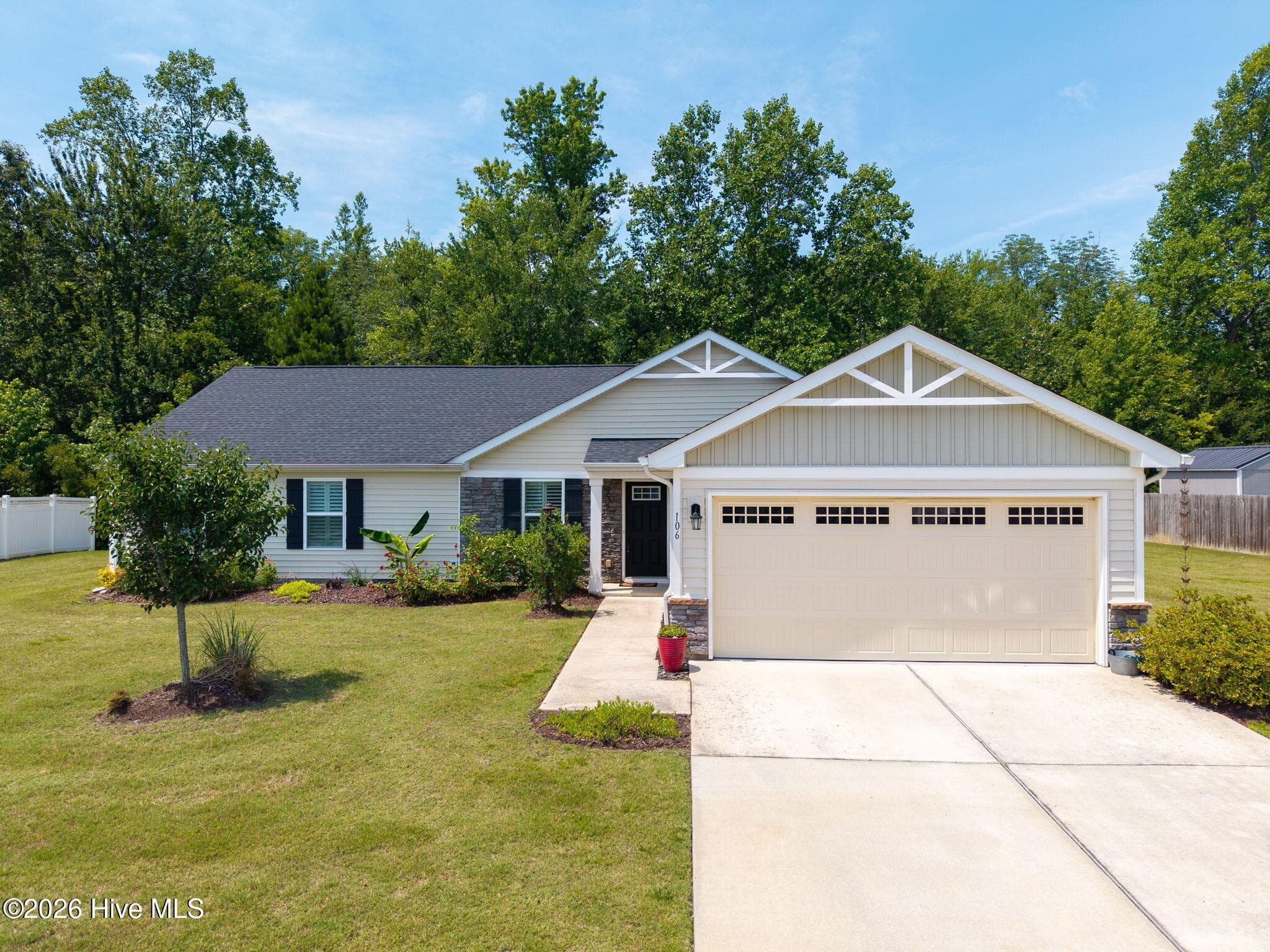 Single Family Residence at 106 Hidden View Loop, Moyock, NC 27958, photo 33 of 33