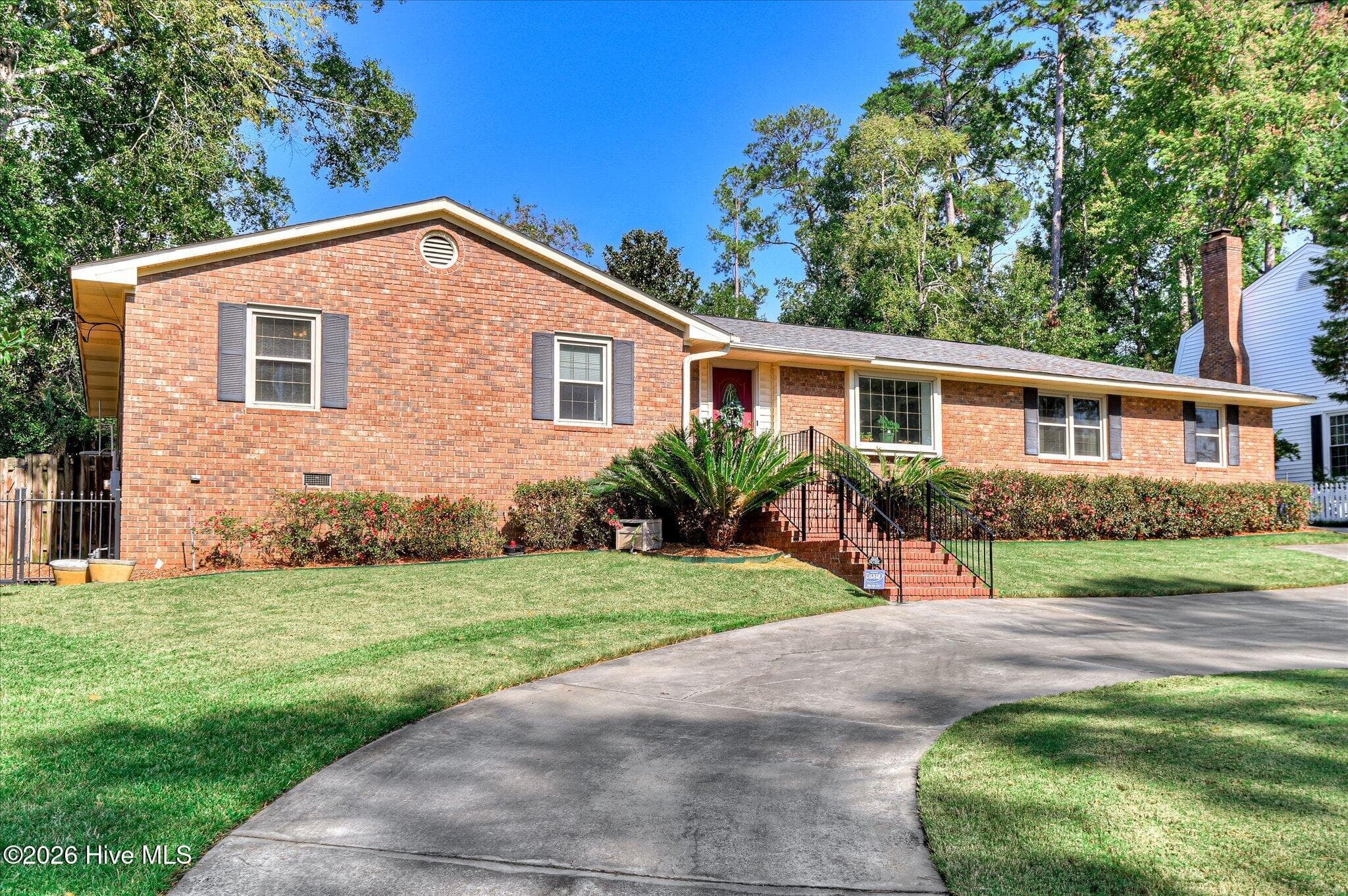 Single Family Residence at 3411 Kerry Place, Augusta, GA 30909, photo 3 of 57