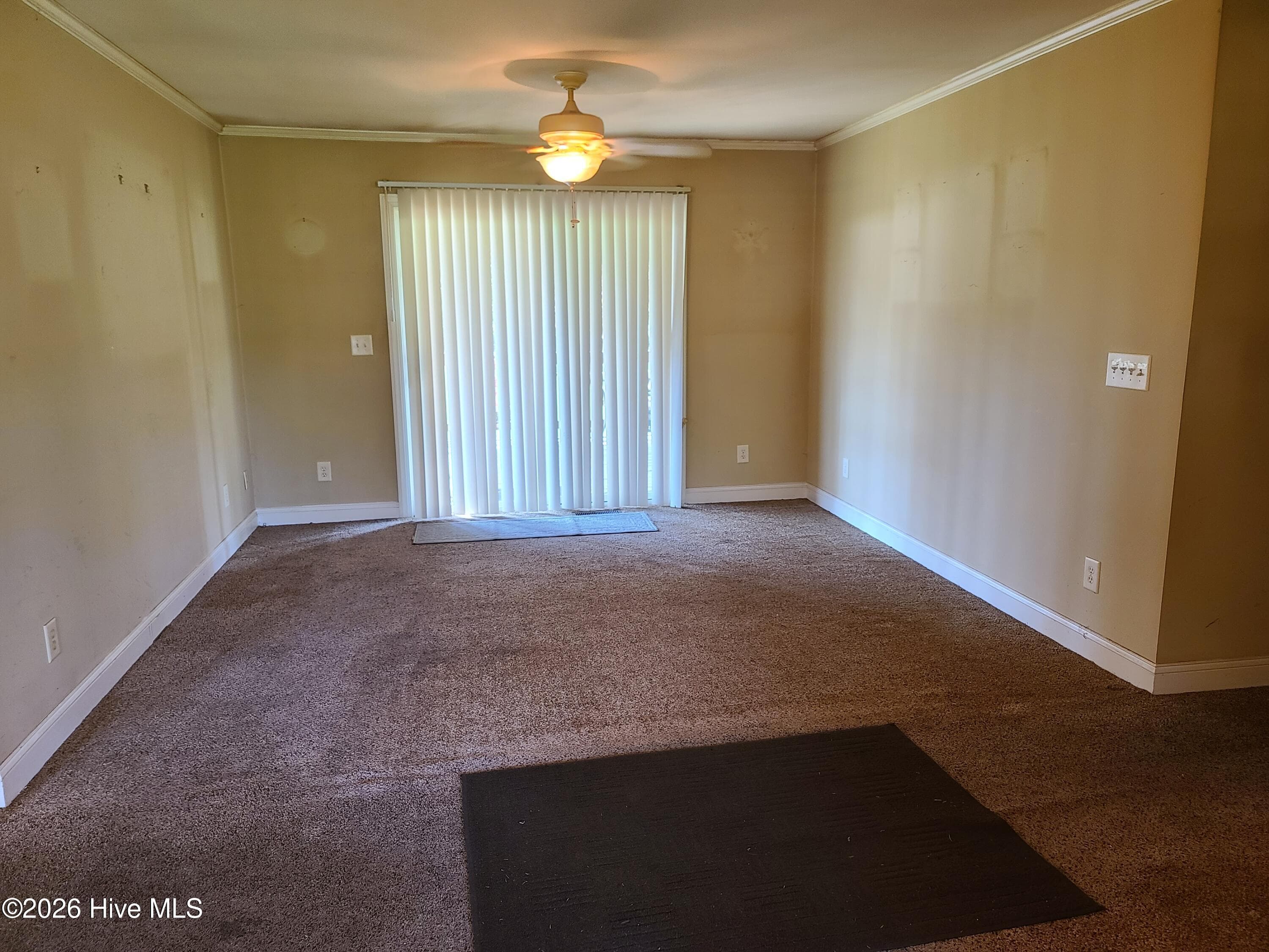 Single Family Residence at 569 Central Avenue, Kinston, NC 28504, photo 13 of 27