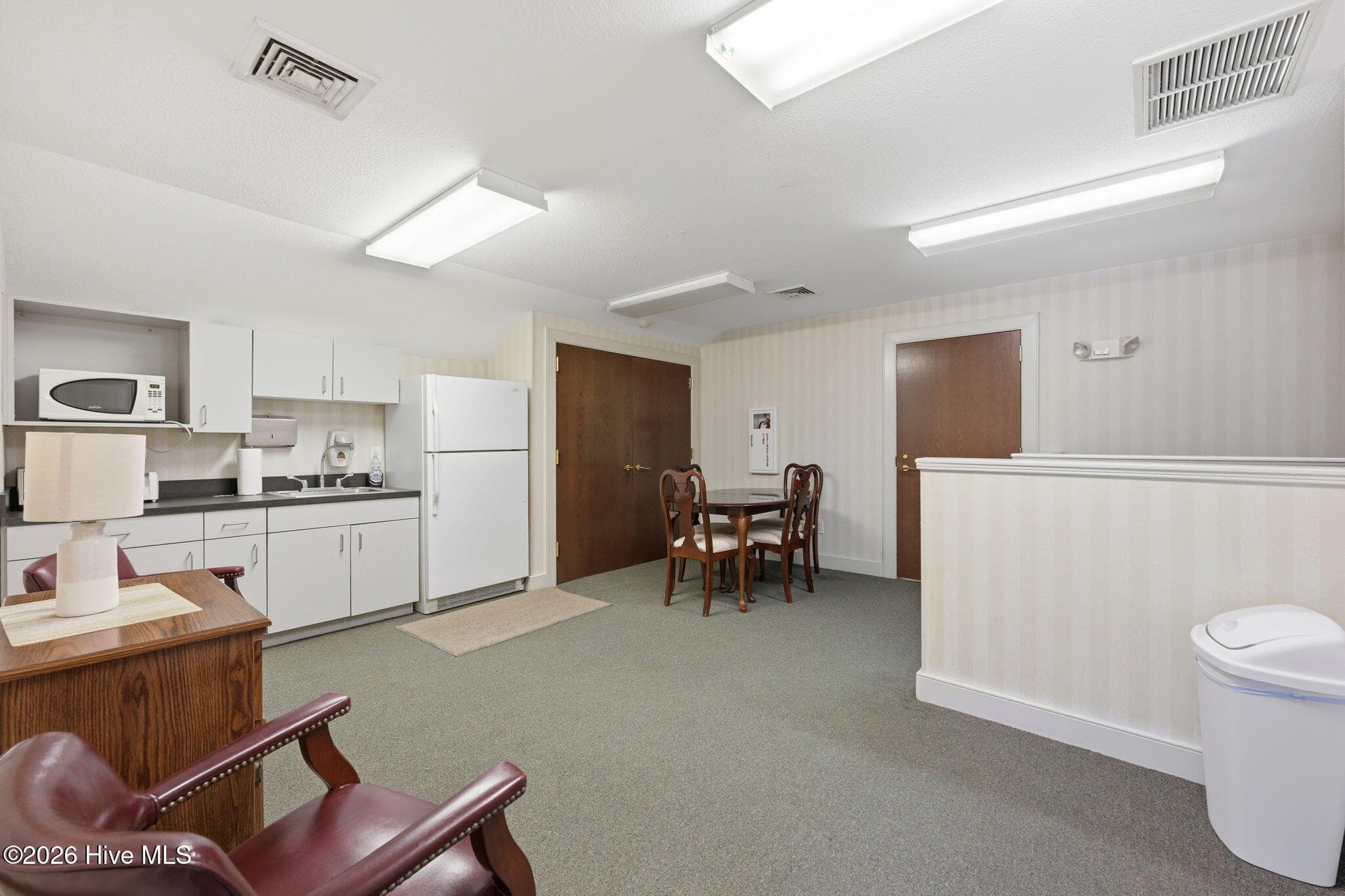 Commercial Sale at 612 Mccarthy Boulevard B, New Bern, NC 28562, photo 54 of 60