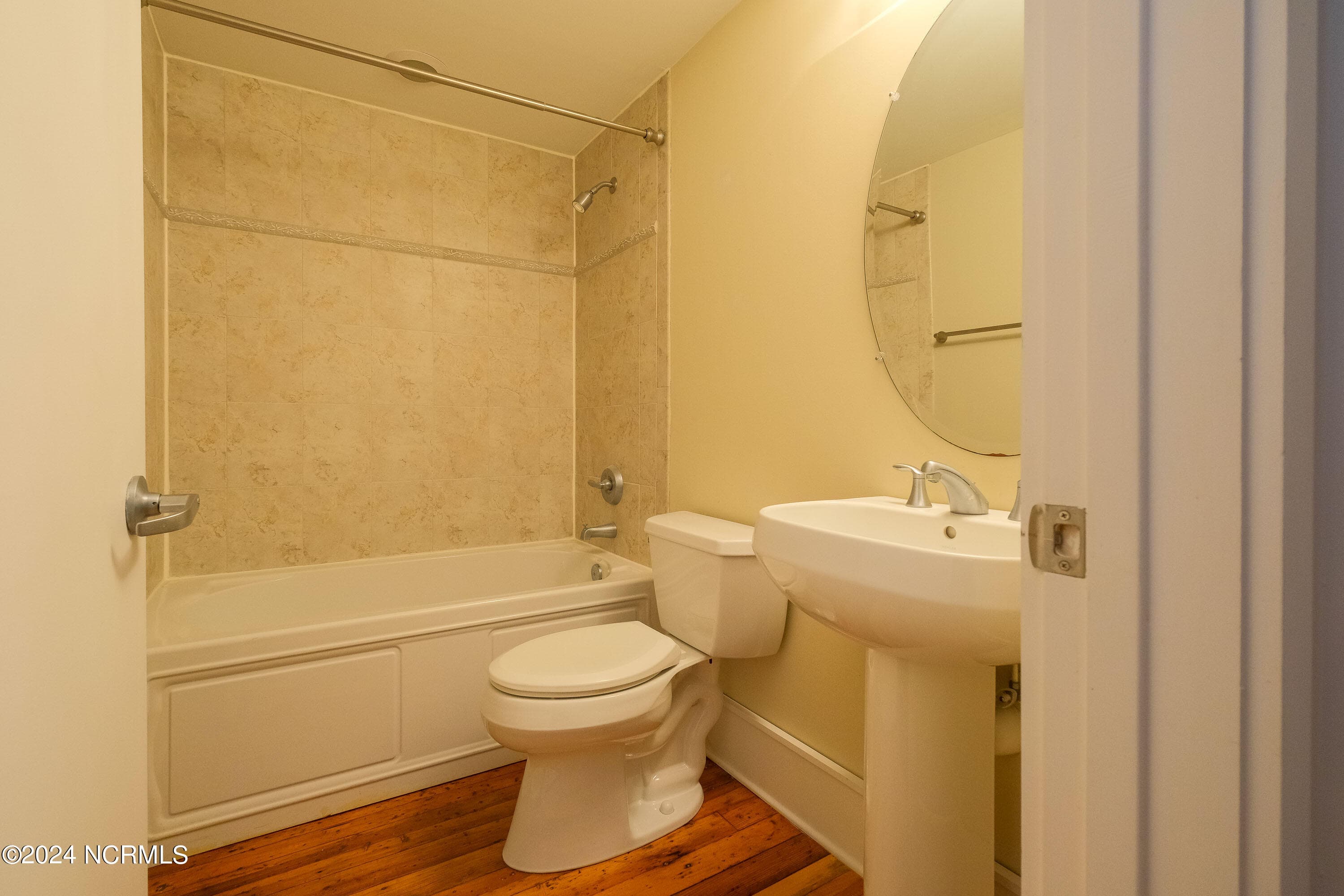 Condominium at 723 Mcmullan Avenue Unit 403, Edenton, NC 27932, photo 15 of 35