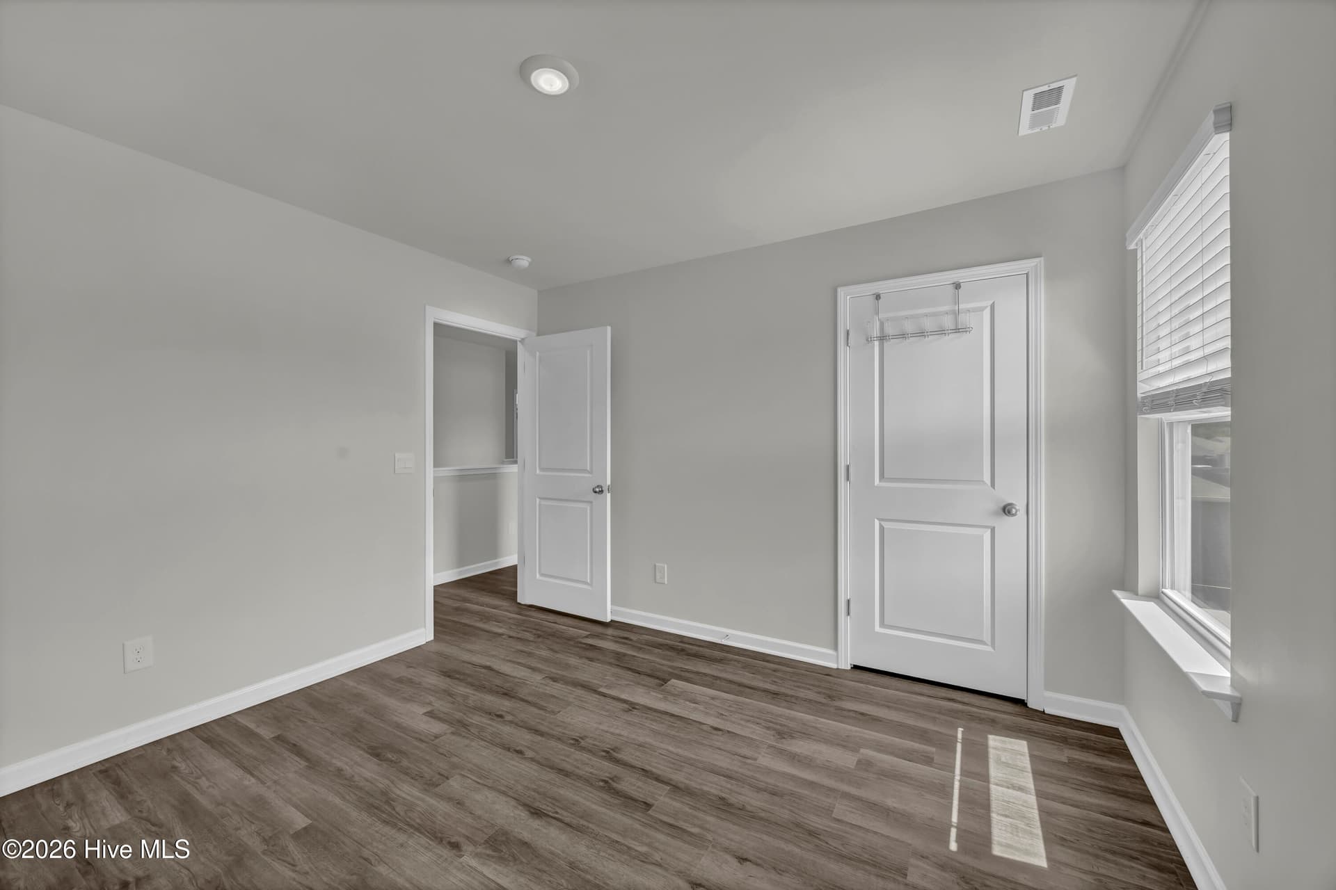 Single Family Residence at 824 Delta Court, Wilmington, NC 28401, photo 30 of 32