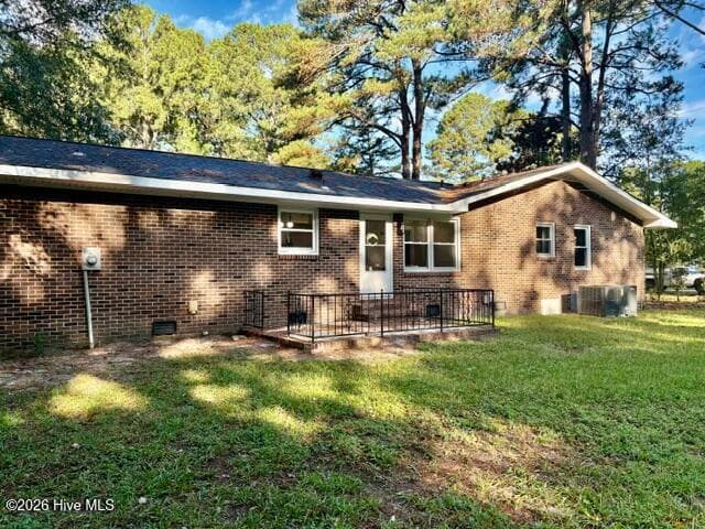 Single Family Residence at 503 Covington Drive, Kinston, NC 28501, photo 2 of 27