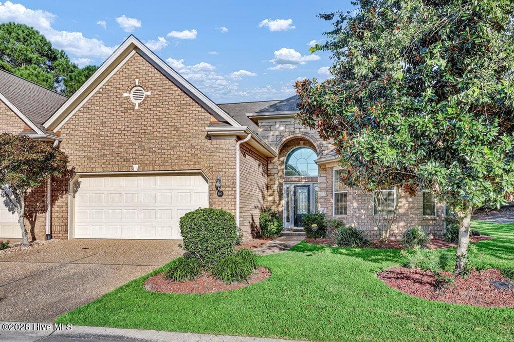 Townhouse at 5917 Fayemont Court, Wilmington, NC 28412, photo 3 of 55