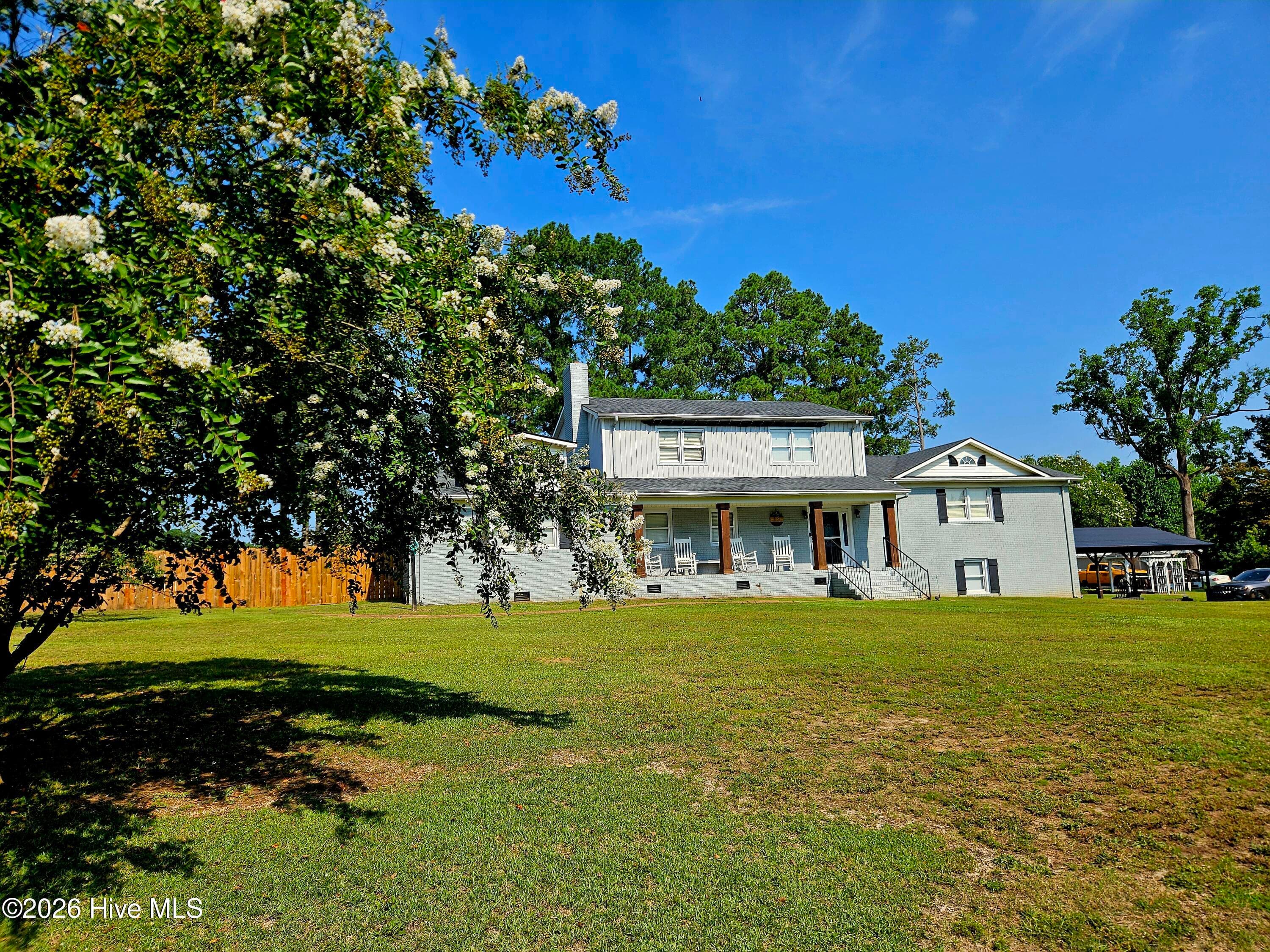 Single Family Residence at 4931 Faison Highway, Clinton, NC 28328, photo 4 of 58