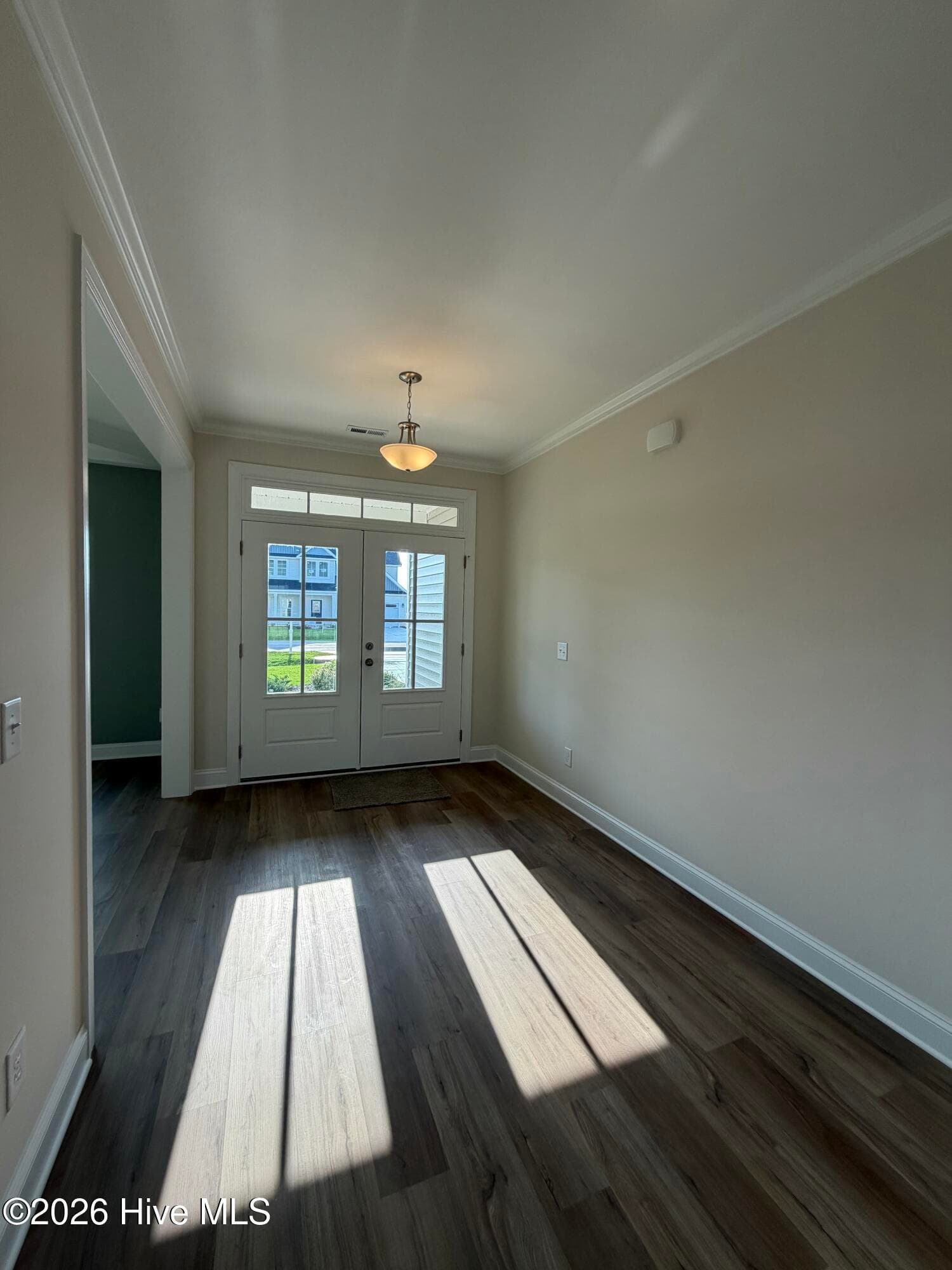 Single Family Residence at 818 Tupelo Tree Drive, Hubert, NC 28539, photo 6 of 147