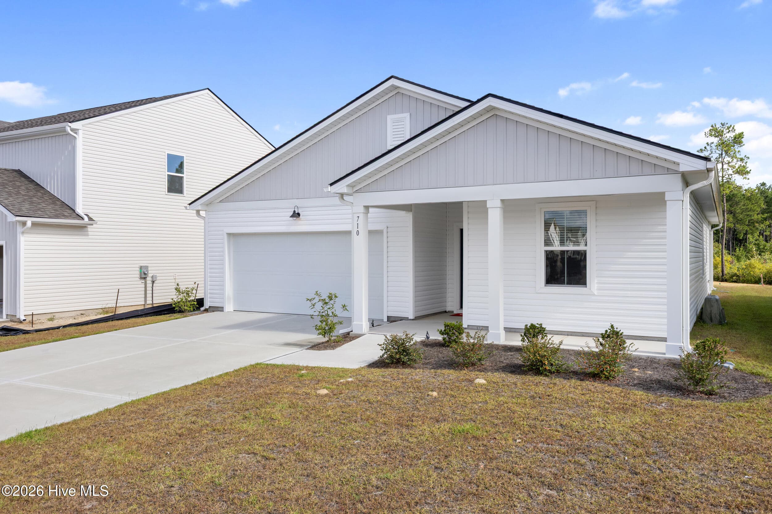 Single Family Residence at 710 Tahoe Ridge Drive SE, Leland, NC 28451, photo 3 of 3