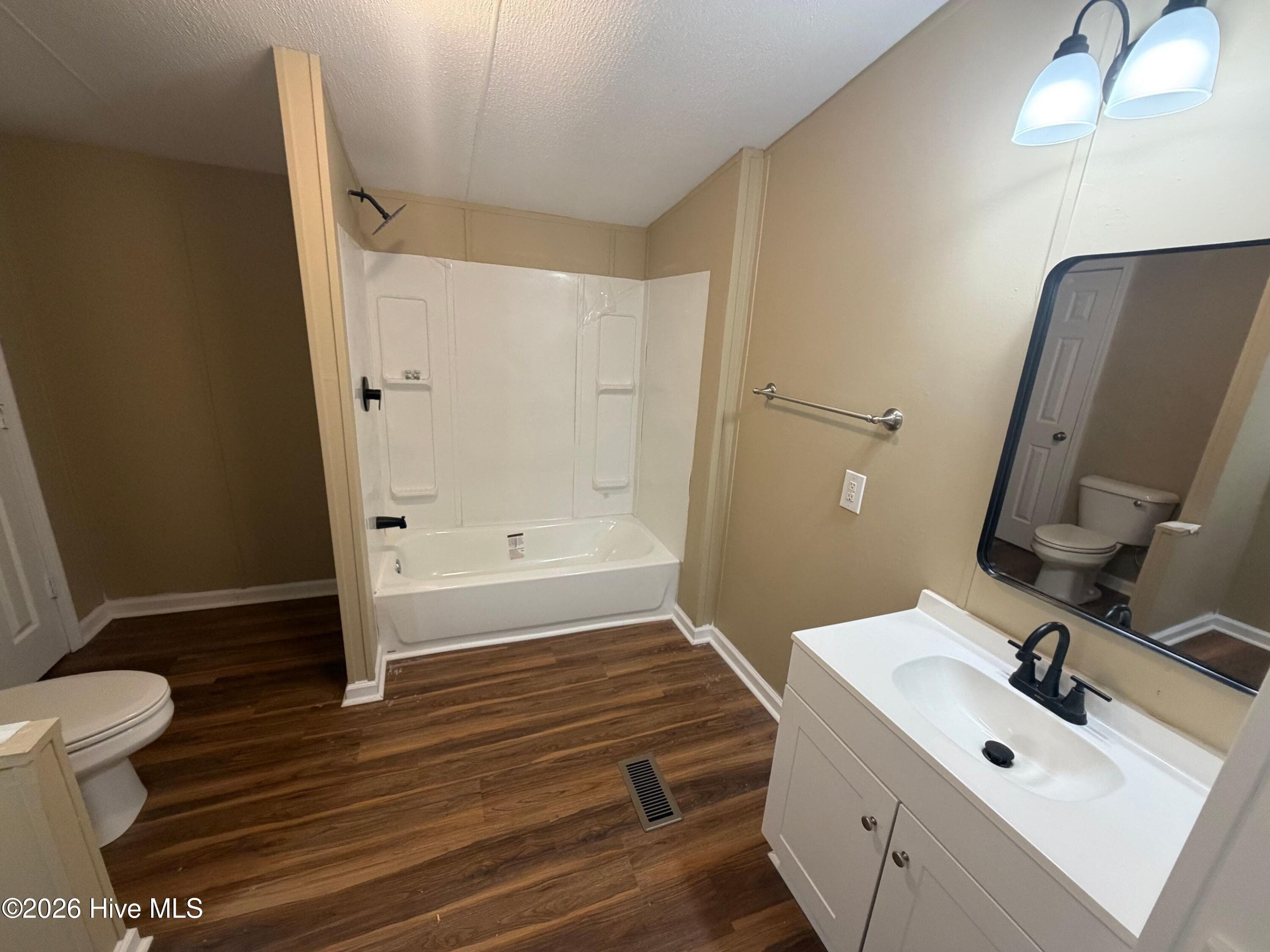 Manufactured Home at 1110 E Northern Boulevard, Tarboro, NC 27886, Tarboro, photo 18 of 37