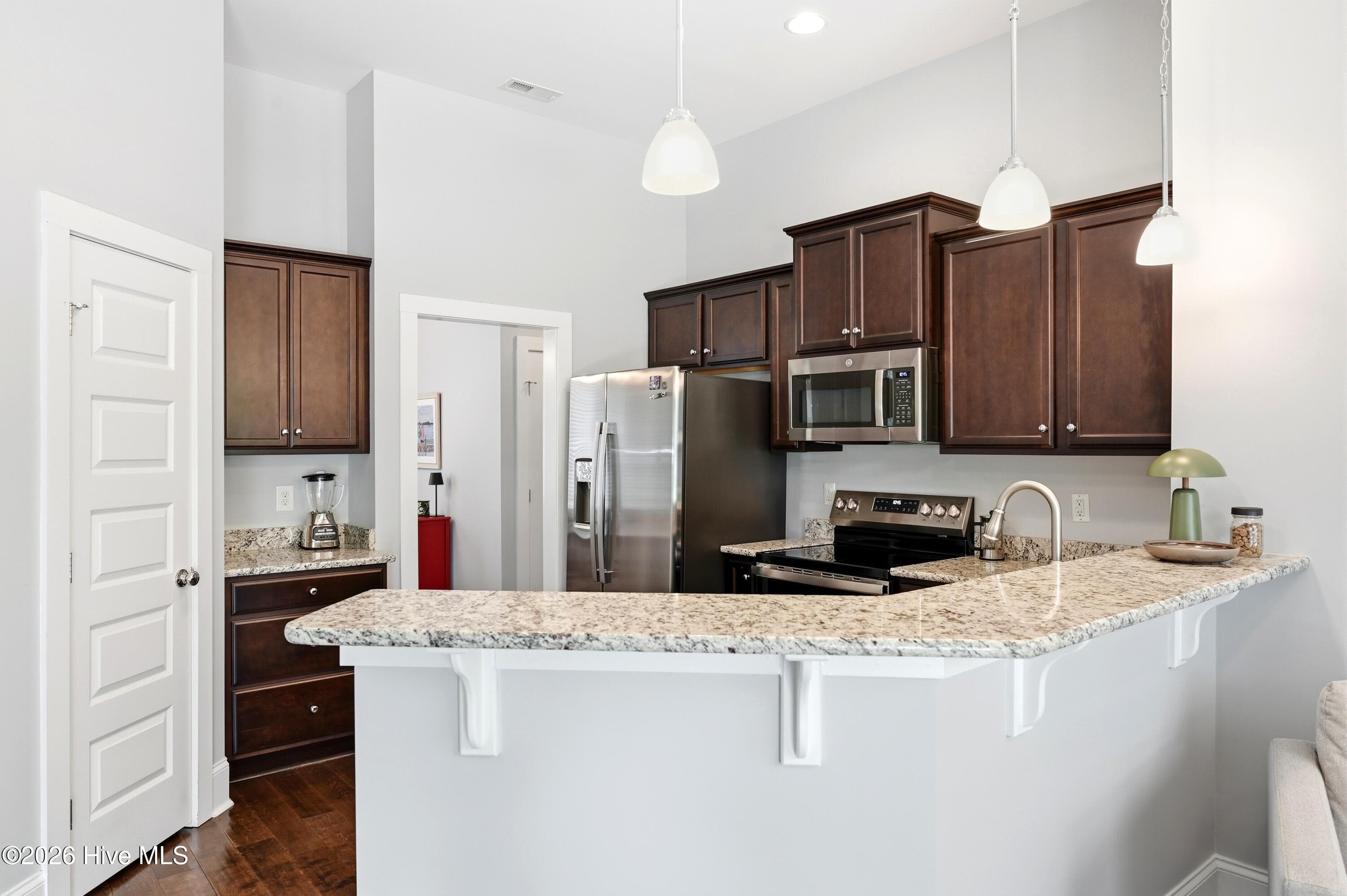 Kitchen - 100 Hickory Circle, Hampstead, NC 28443