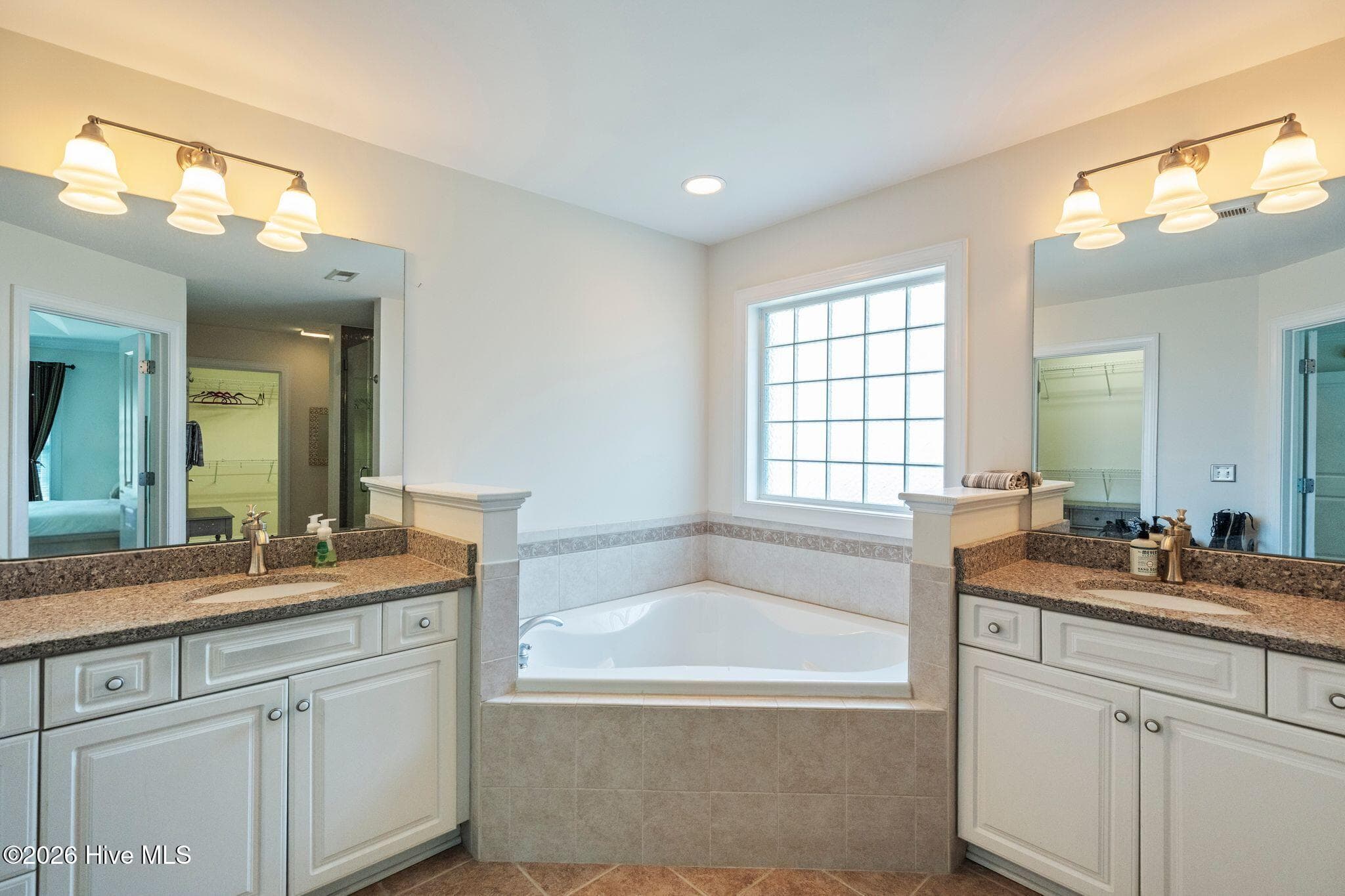Single Family Residence at 2147 Talmage Drive, Leland, NC 28451, photo 12 of 38
