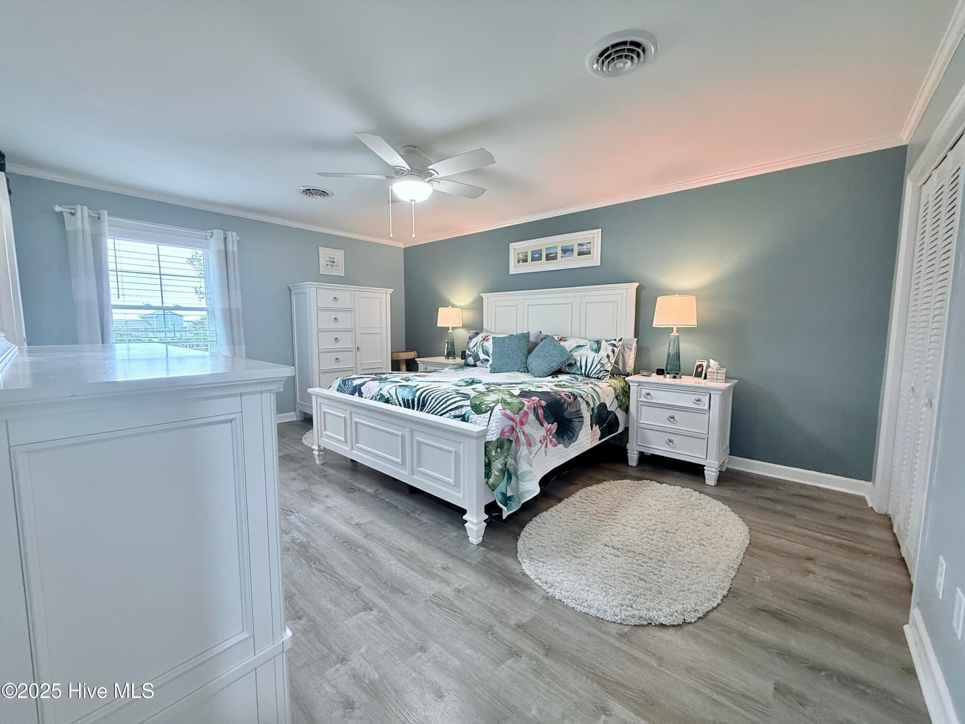 Upstairs Primary Bedroom - 5405 Cedar Tree Lane, Emerald Isle, NC 28594