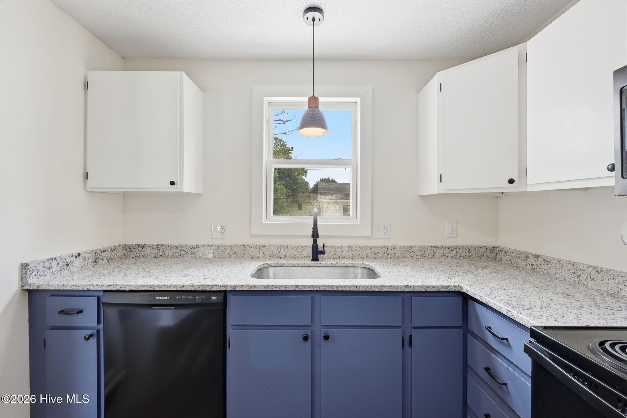 Single Family Residence at 325 Miller Boulevard, Havelock, NC 28532, photo 11 of 40