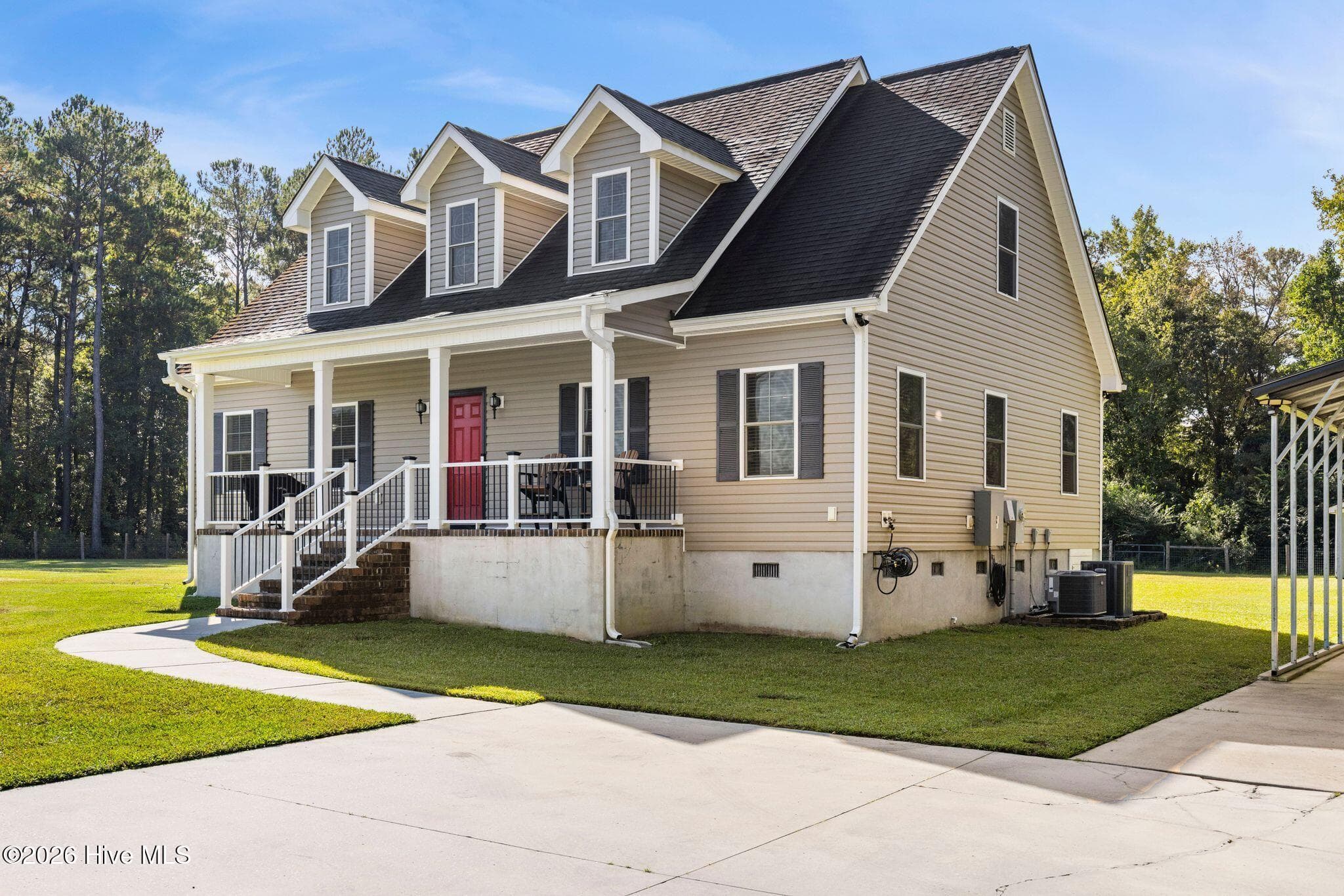 Single Family Residence at 6505 Funston Road SE, Winnabow, NC 28479, photo 12 of 83