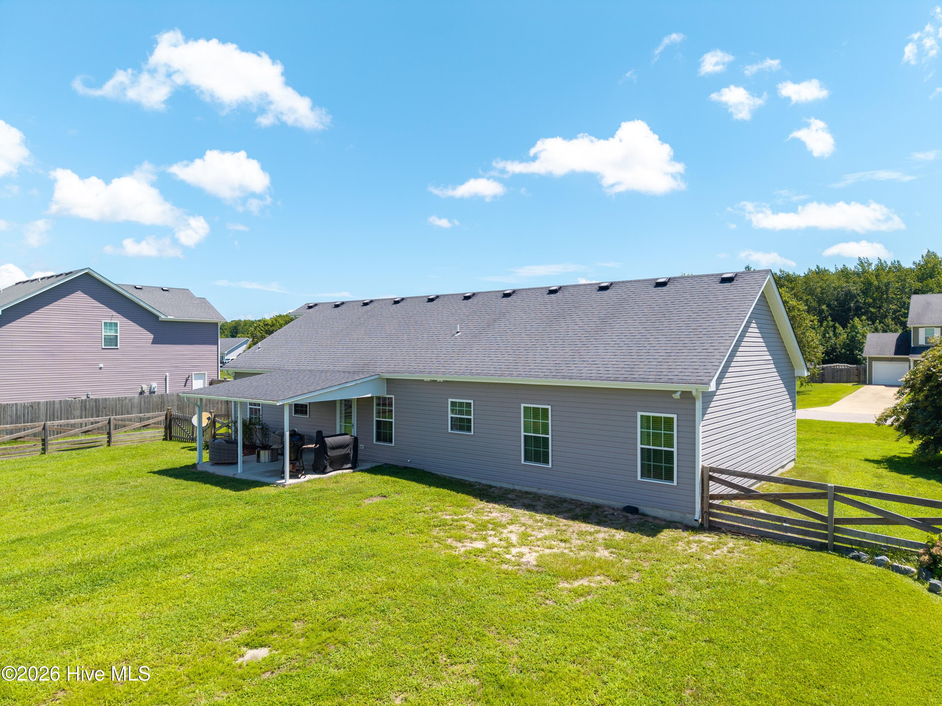 Single Family Residence at 173 Laurel Woods Way, Currituck, NC 27929, photo 33 of 53