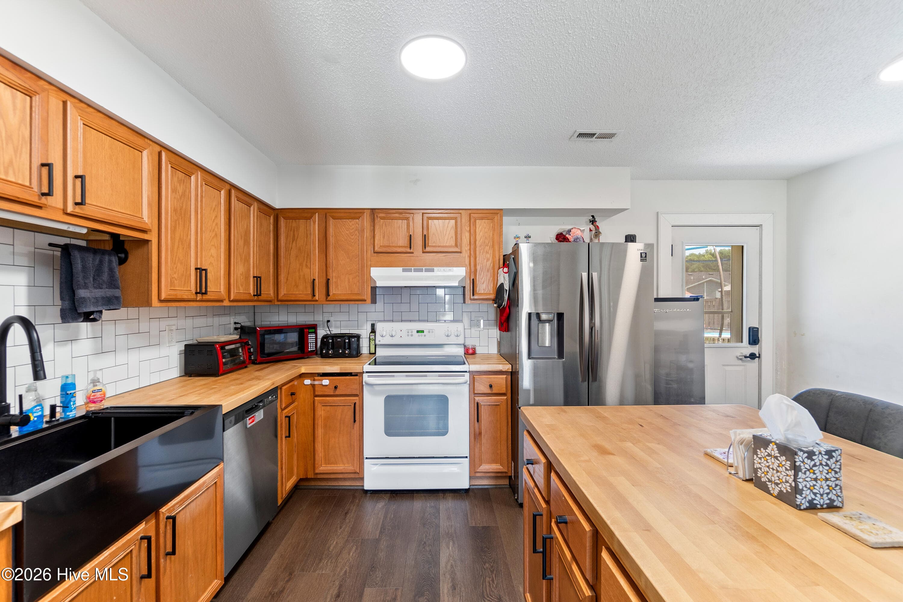 143 Sutton Drive, Elizabeth City, NC 27909