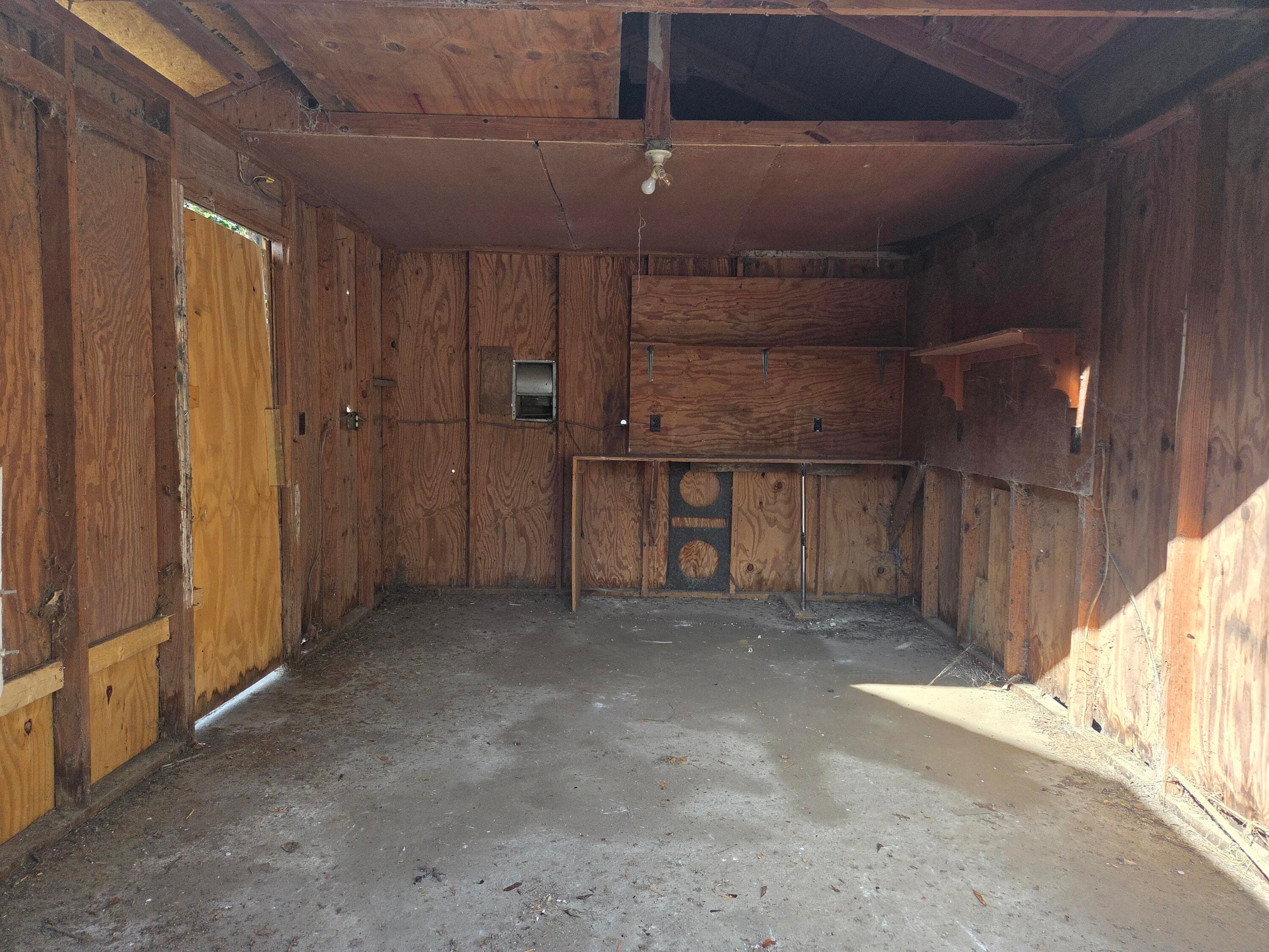 Single Family Residence at 717 Tucker Avenue, Waynesboro, GA 30830, photo 6 of 17