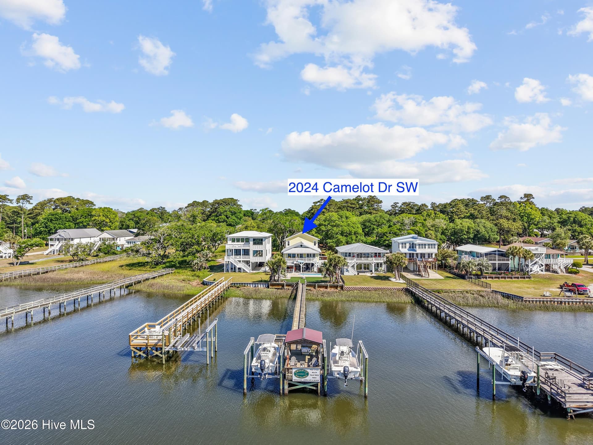 Single Family Residence at 2024 Camelot Drive SW, Ocean Isle Beach, NC 28469, photo 5 of 105
