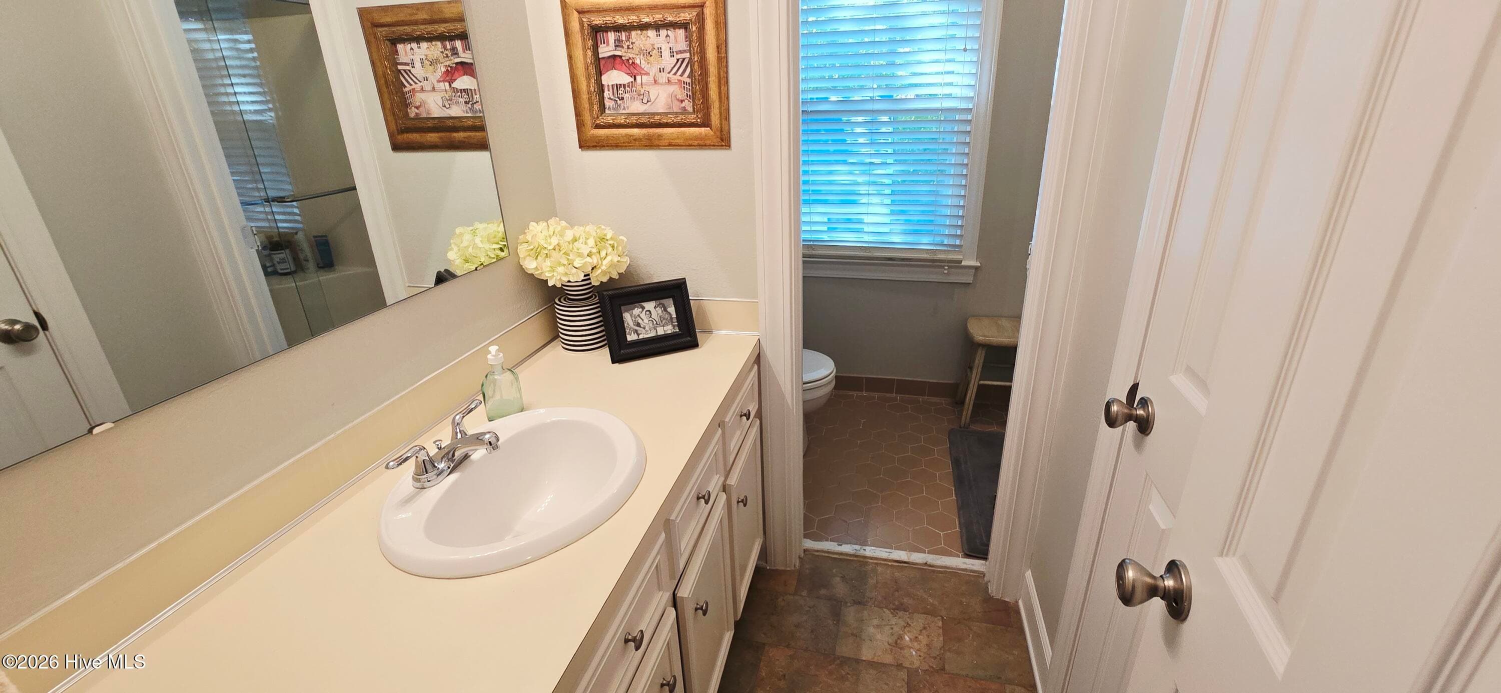 Single Family Residence at 531 Crestline Boulevard, Greenville, NC 27834, photo 46 of 53