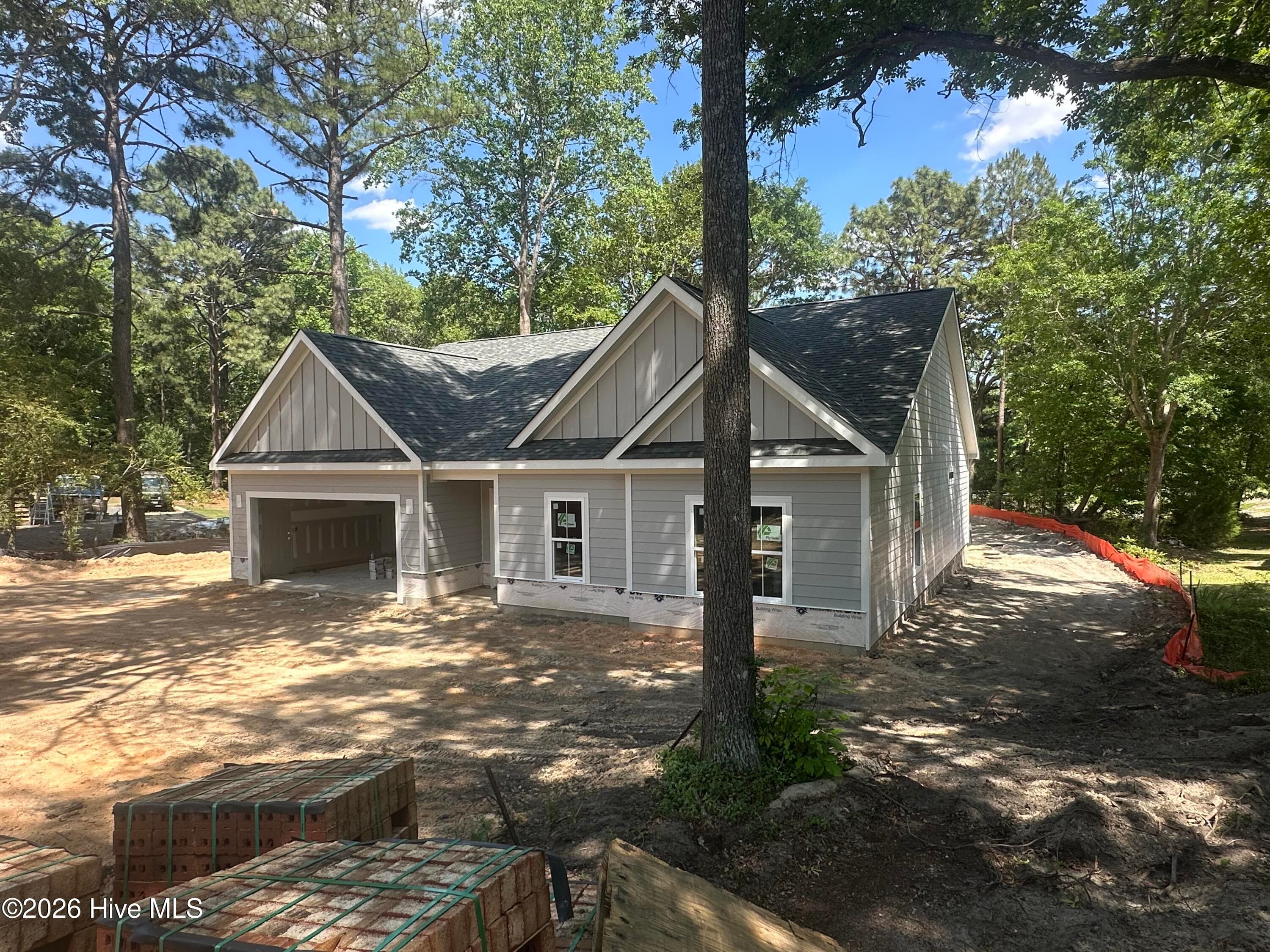 Single Family Residence at 165 Devonshire Avenue W, West End, NC 27376, photo 6 of 54