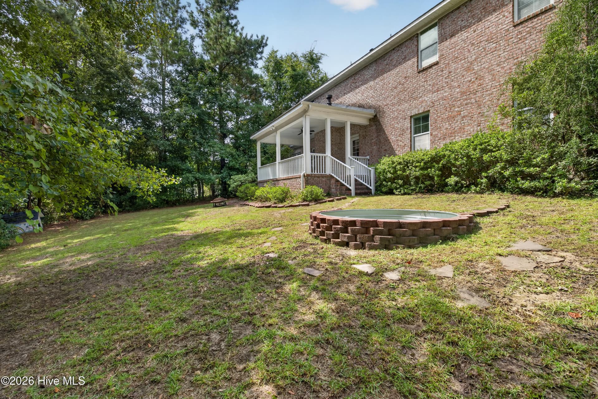 Single Family Residence at 126 Summerset Landing, Hampstead, NC 28443, photo 4 of 5